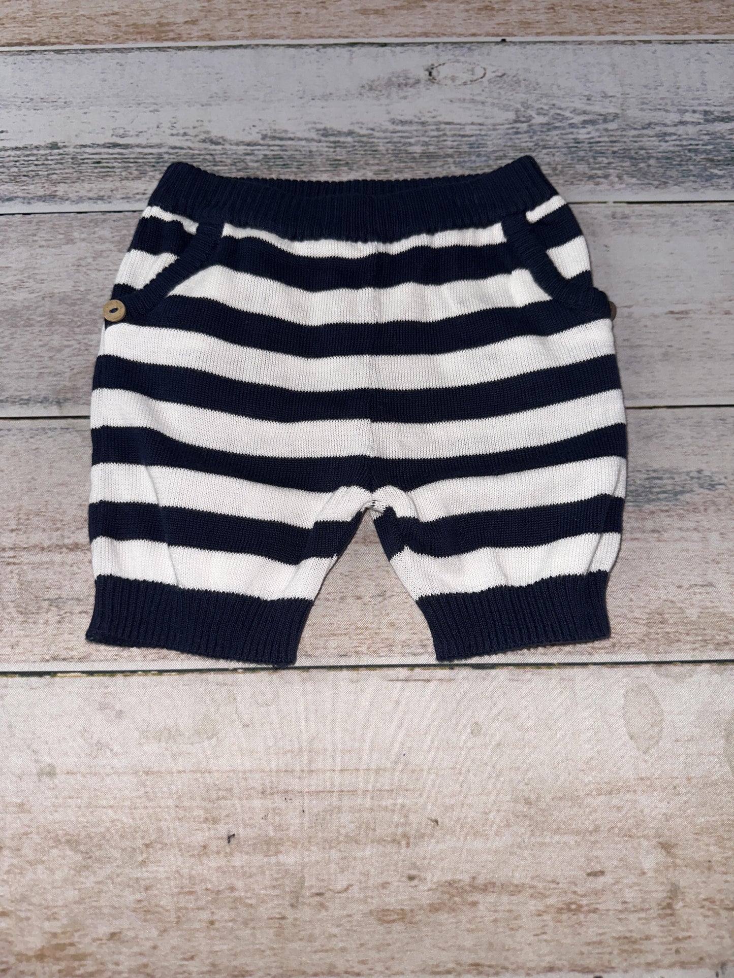 Viverano Unisex Navy Blue | White | Stripe Shorts Size: 18-24 months Navy Blue | White | Stripe