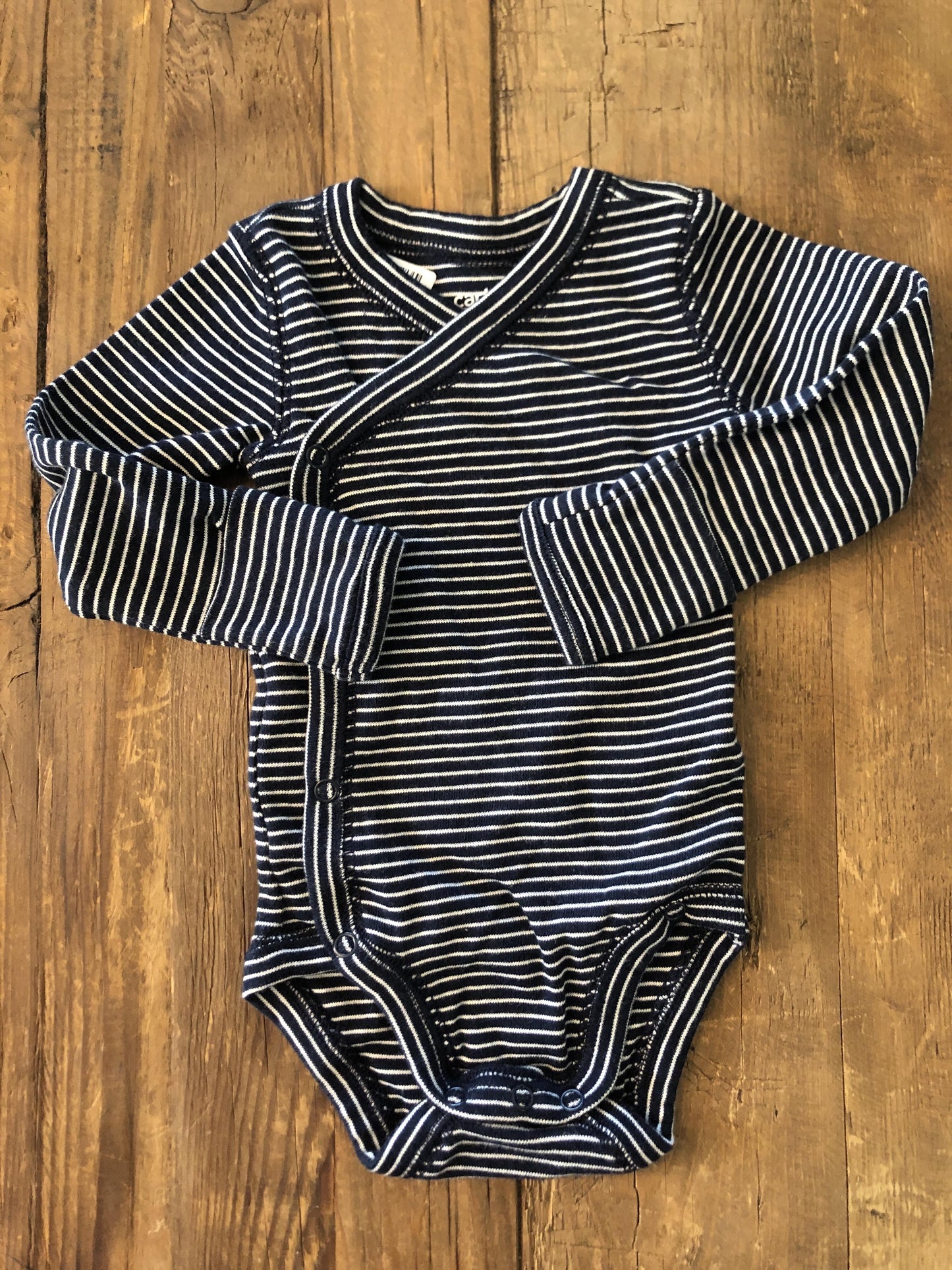Carters Boys Navy Blue | White | Striped Onesie Size: Newborn Navy Blue | White | Striped
