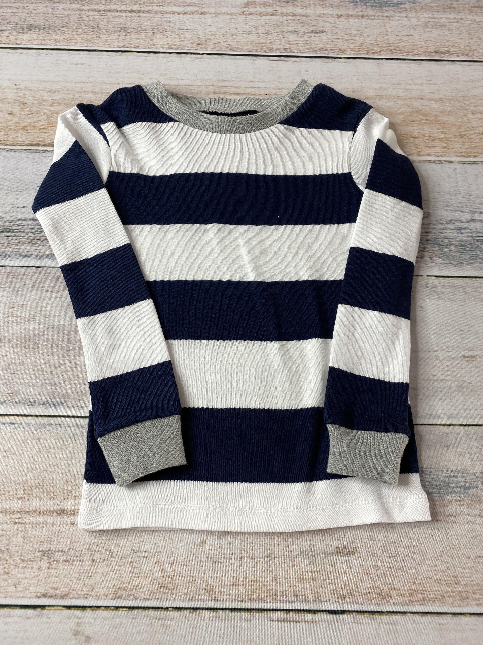 Burt's Bees Boys Navy Blue | White | Striped Pajamas Size: 2 years Navy Blue | White | Striped