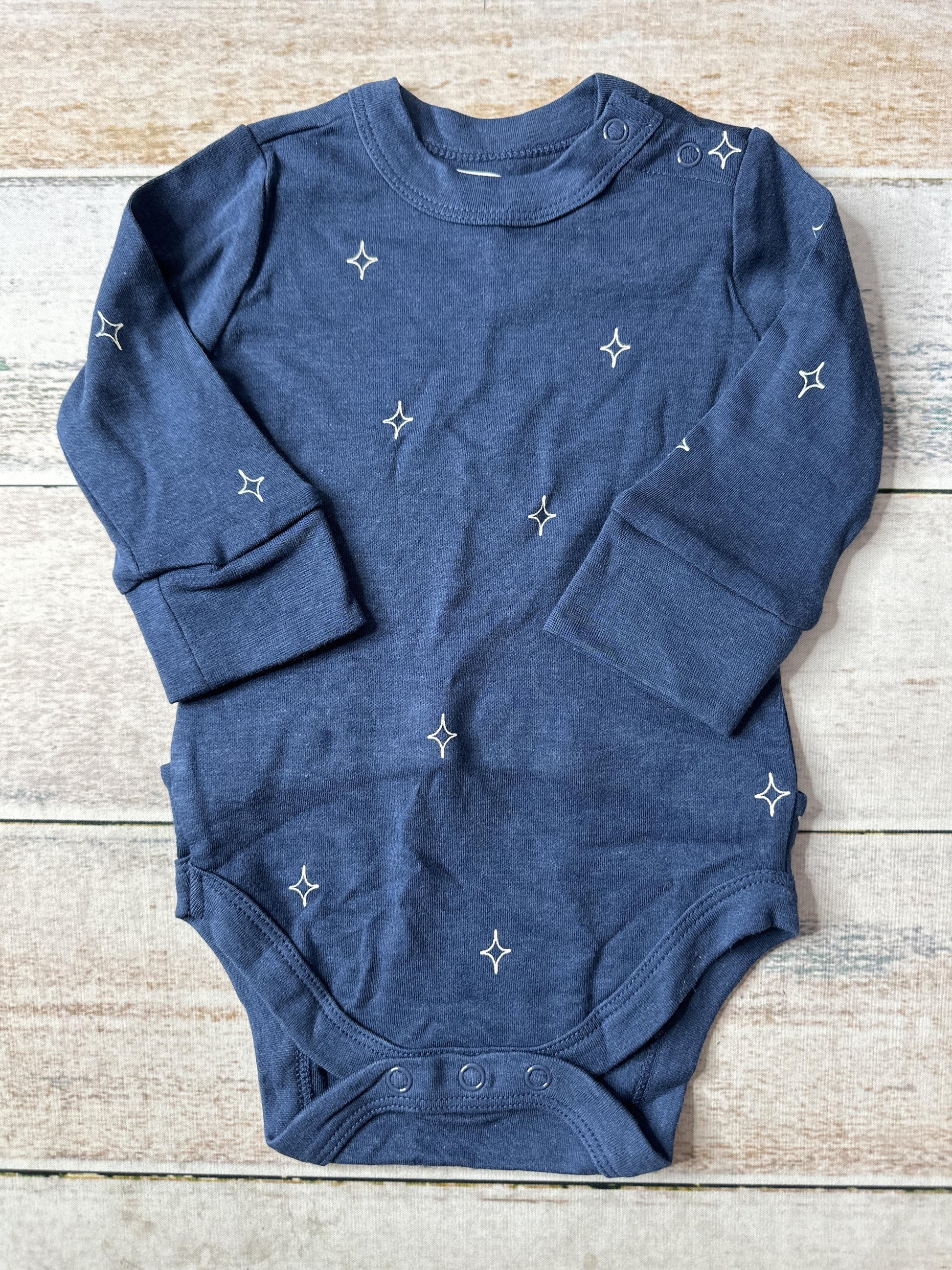Goumi Unisex Navy Blue | White Onesie Size: 0-3 months Navy Blue | White