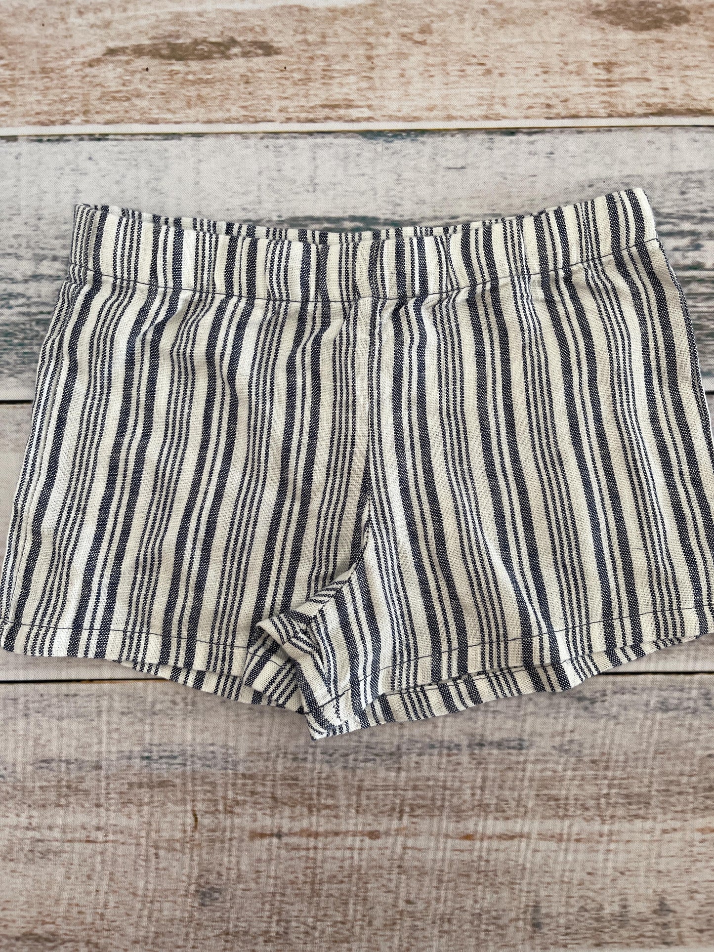 Carters Girls Navy Blue | White Shorts Size: 18-24 months Navy Blue | White