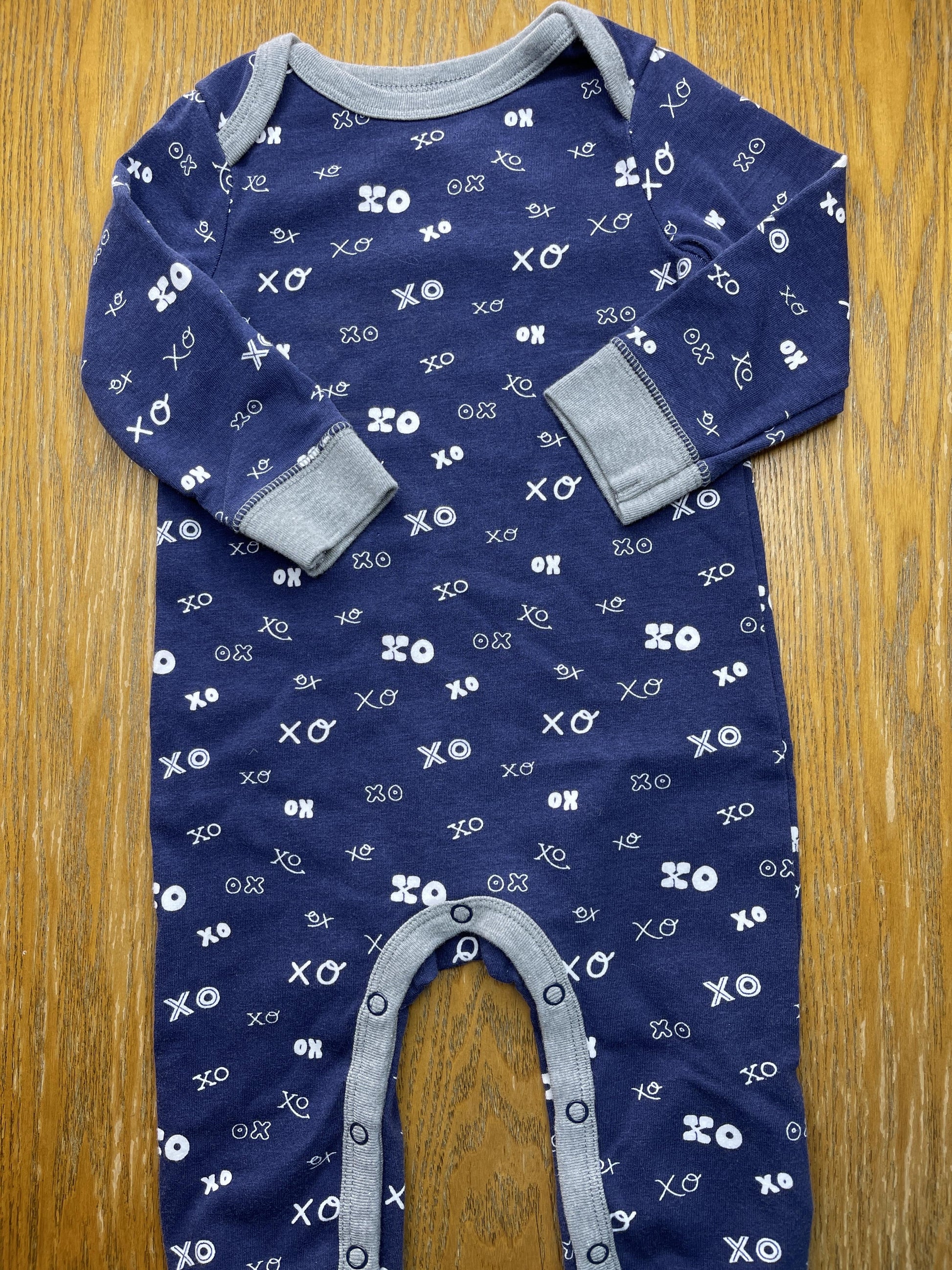 Cat & Jack Boys Navy Blue | White Long Sleeve Outfit Size: 6-9 months Navy Blue | White