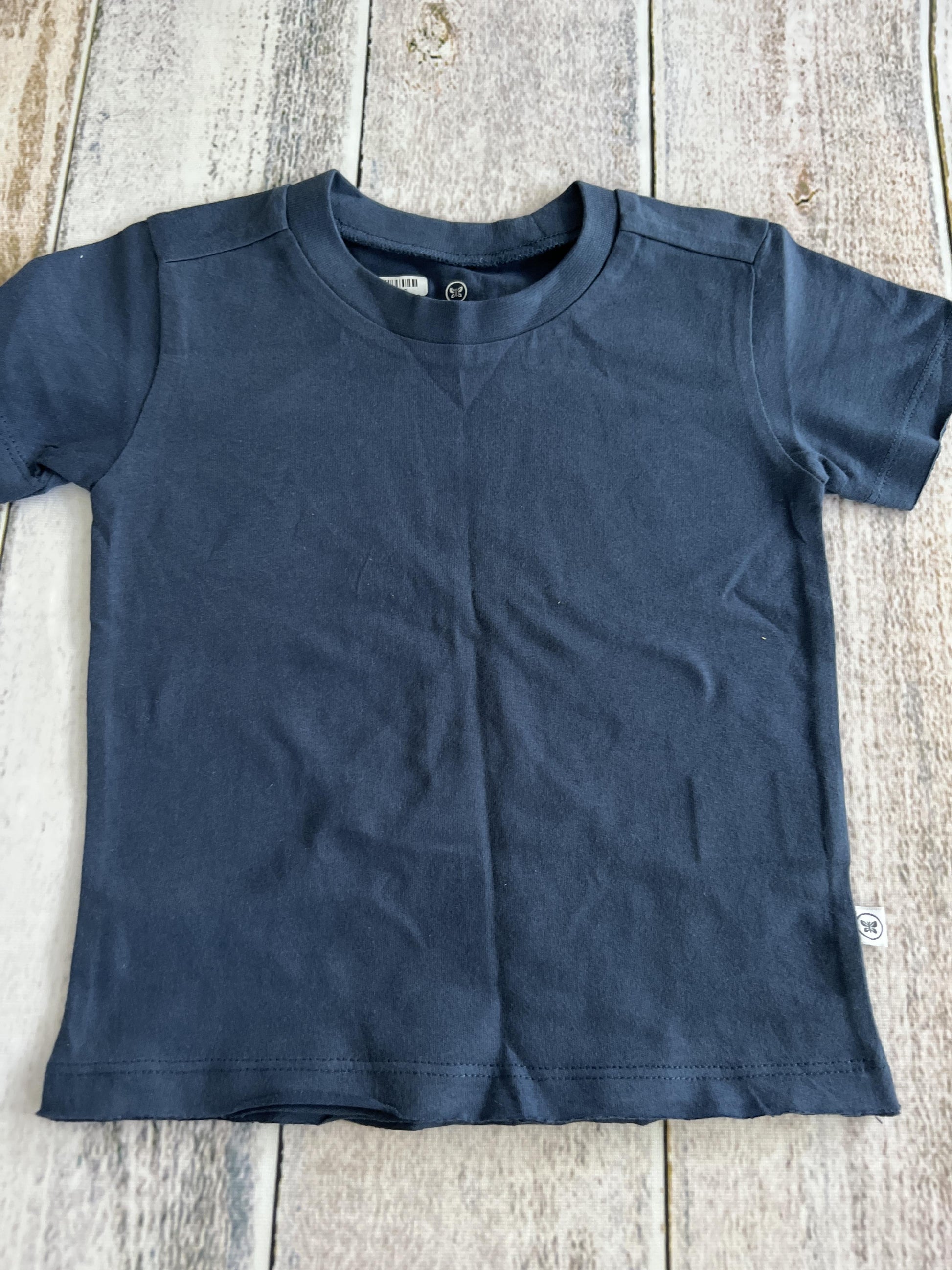 Honest co Boys Navy Blue T-Shirt Size: 12 months Navy Blue