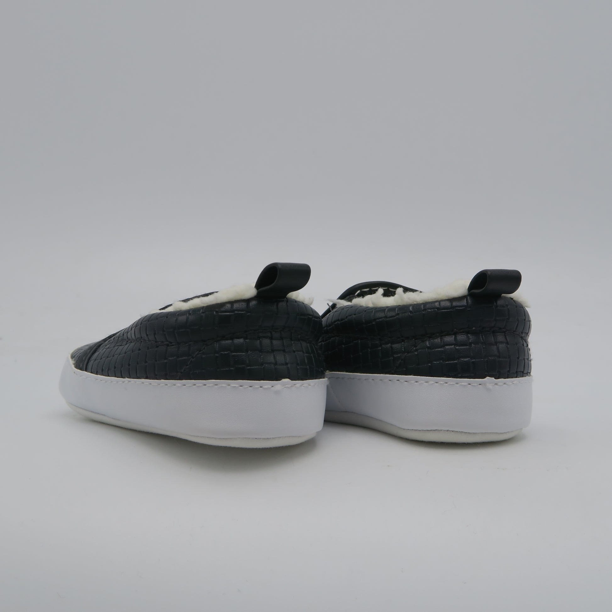 Gymboree Boys Navy Shoes Size: Infant 2 Navy