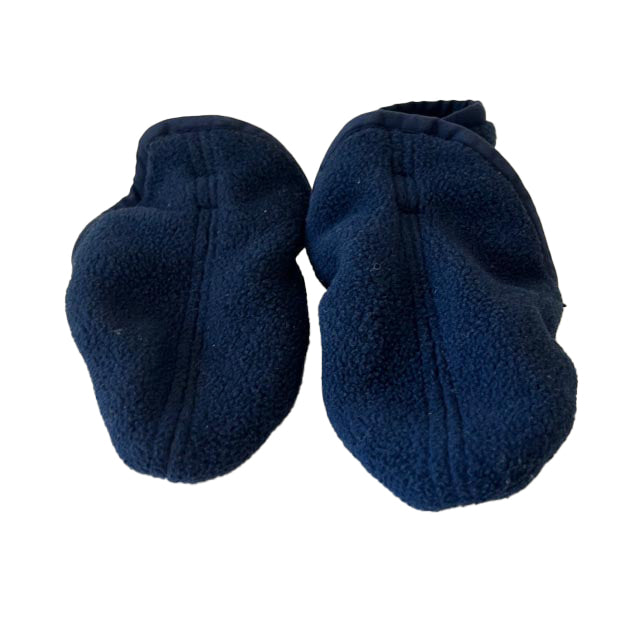 Patagonia Boys Navy Slippers Size: 6-12 Months