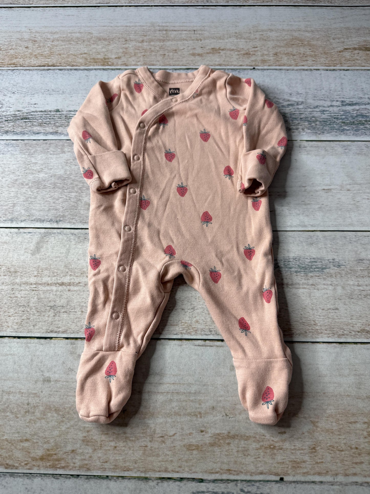 Tea Unisex Pajamas Size: Newborn