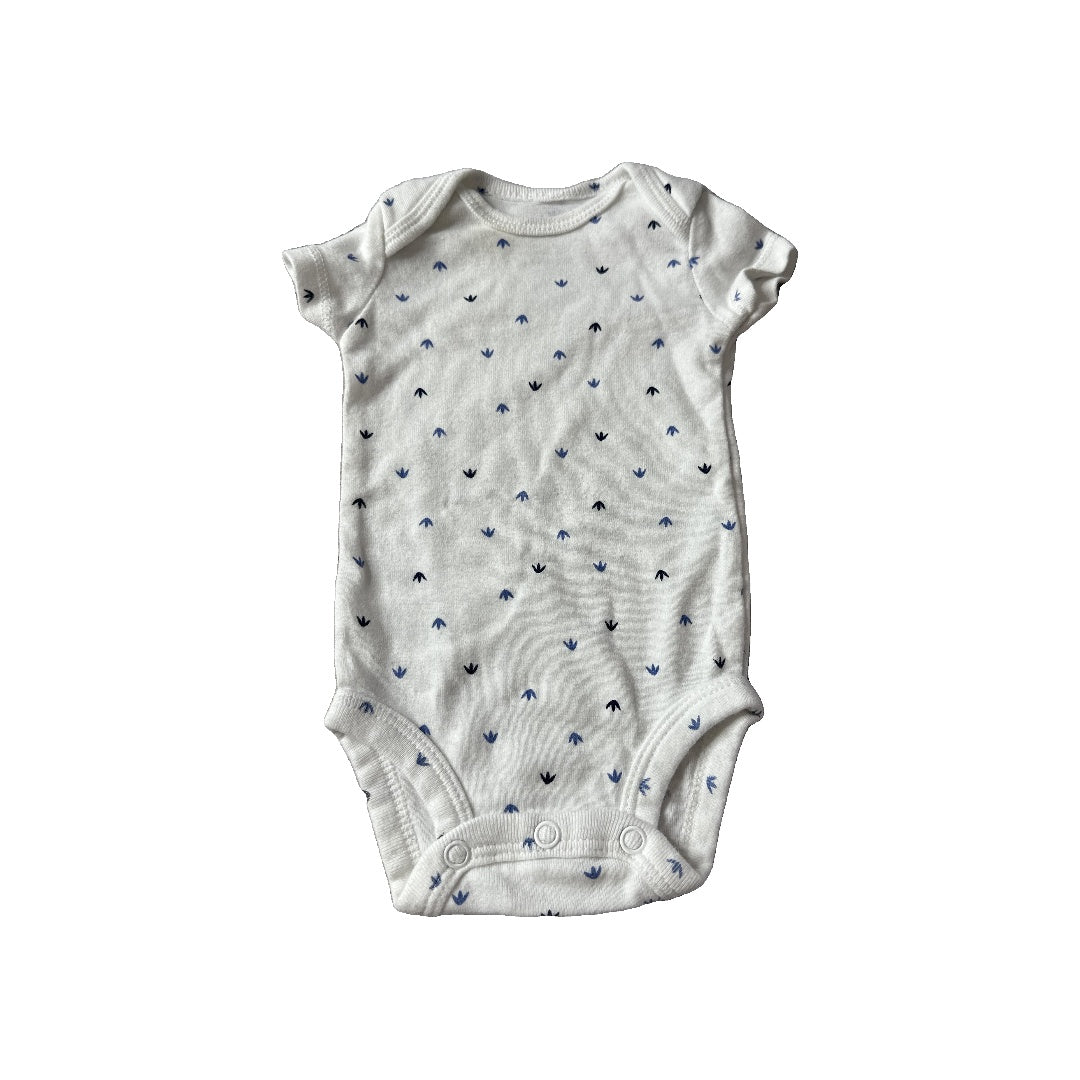 Unisex Onesie Size: Newborn