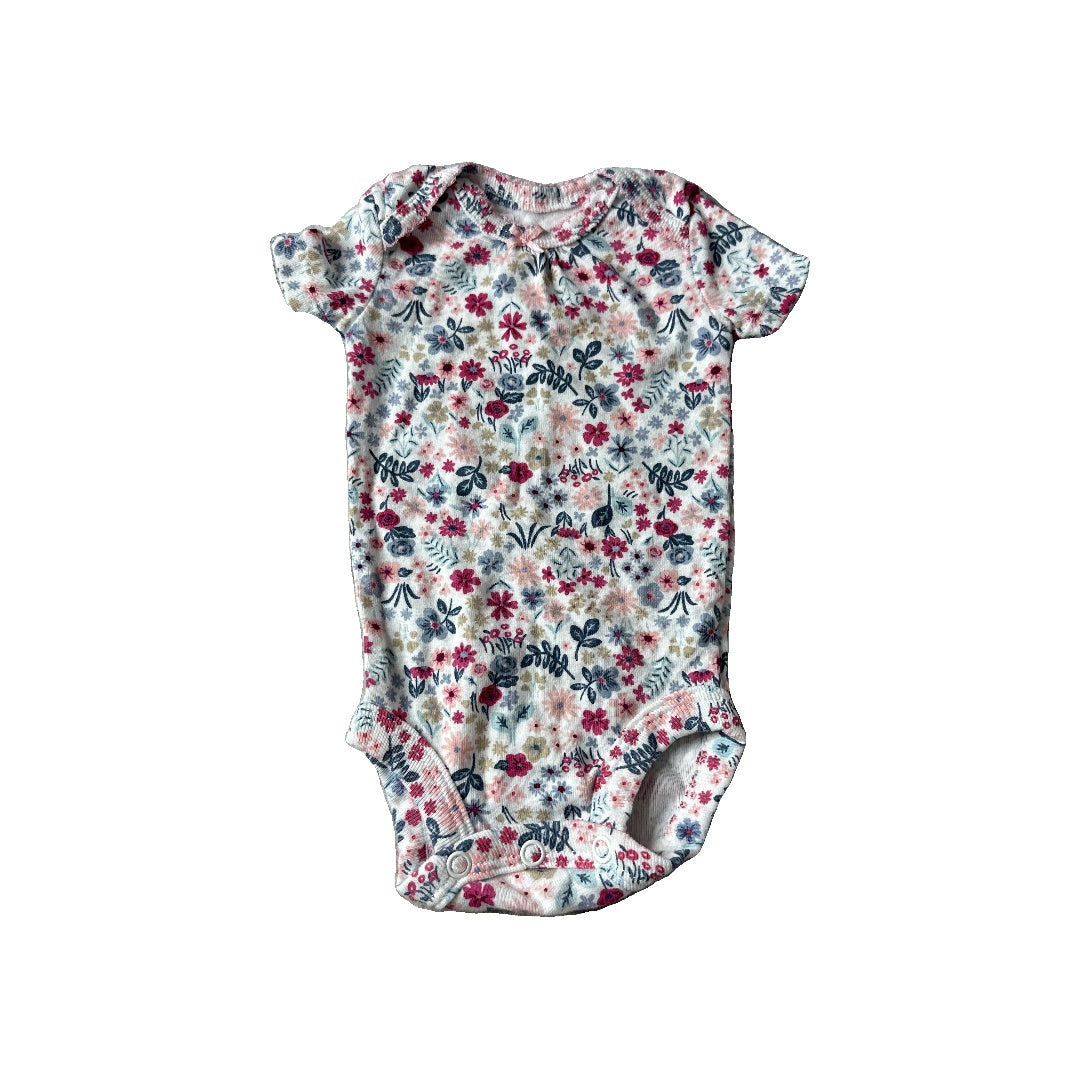 Carters Unisex Onesie Size: Newborn