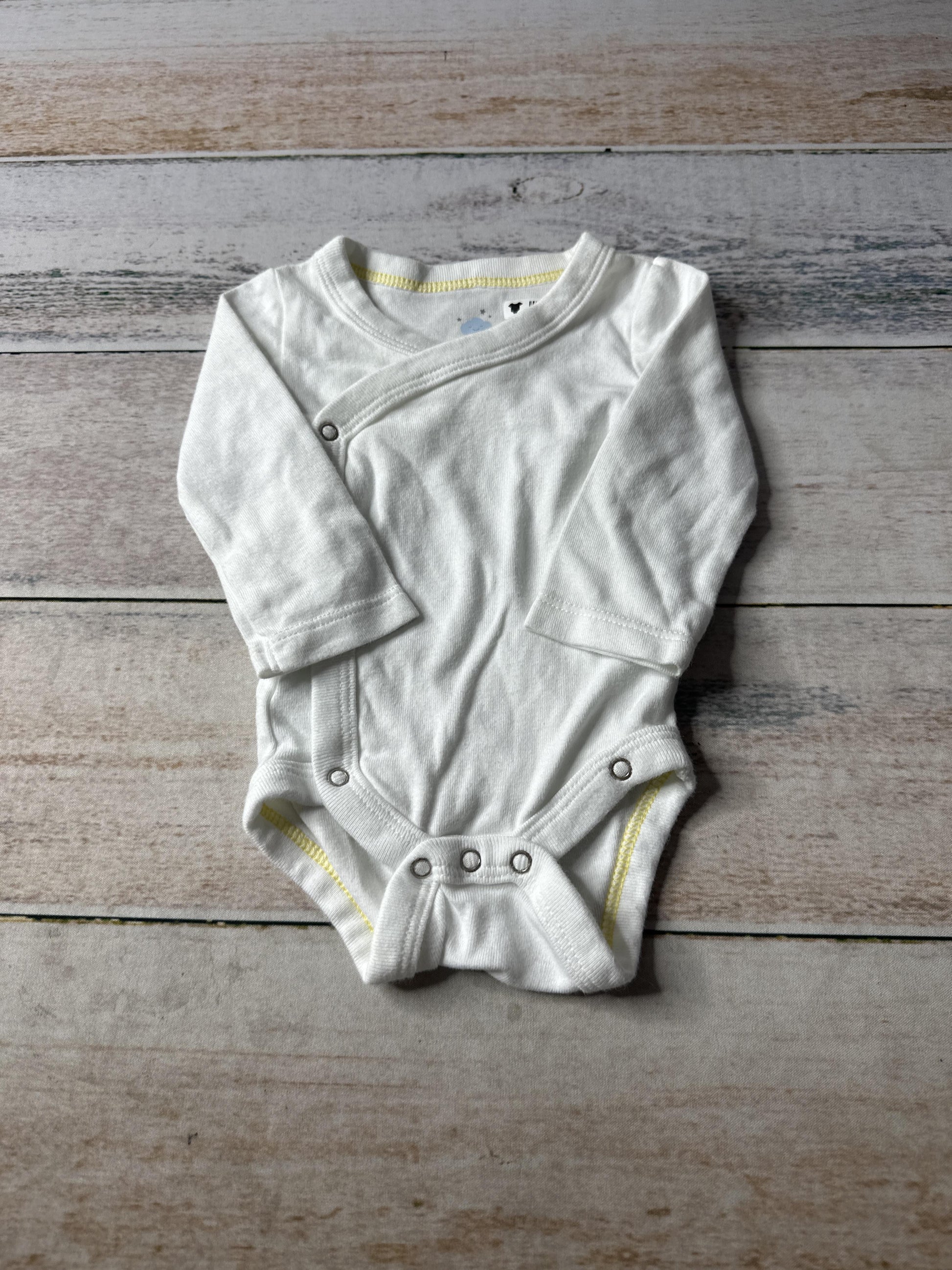 Cloud Island Unisex Onesie Size: Newborn