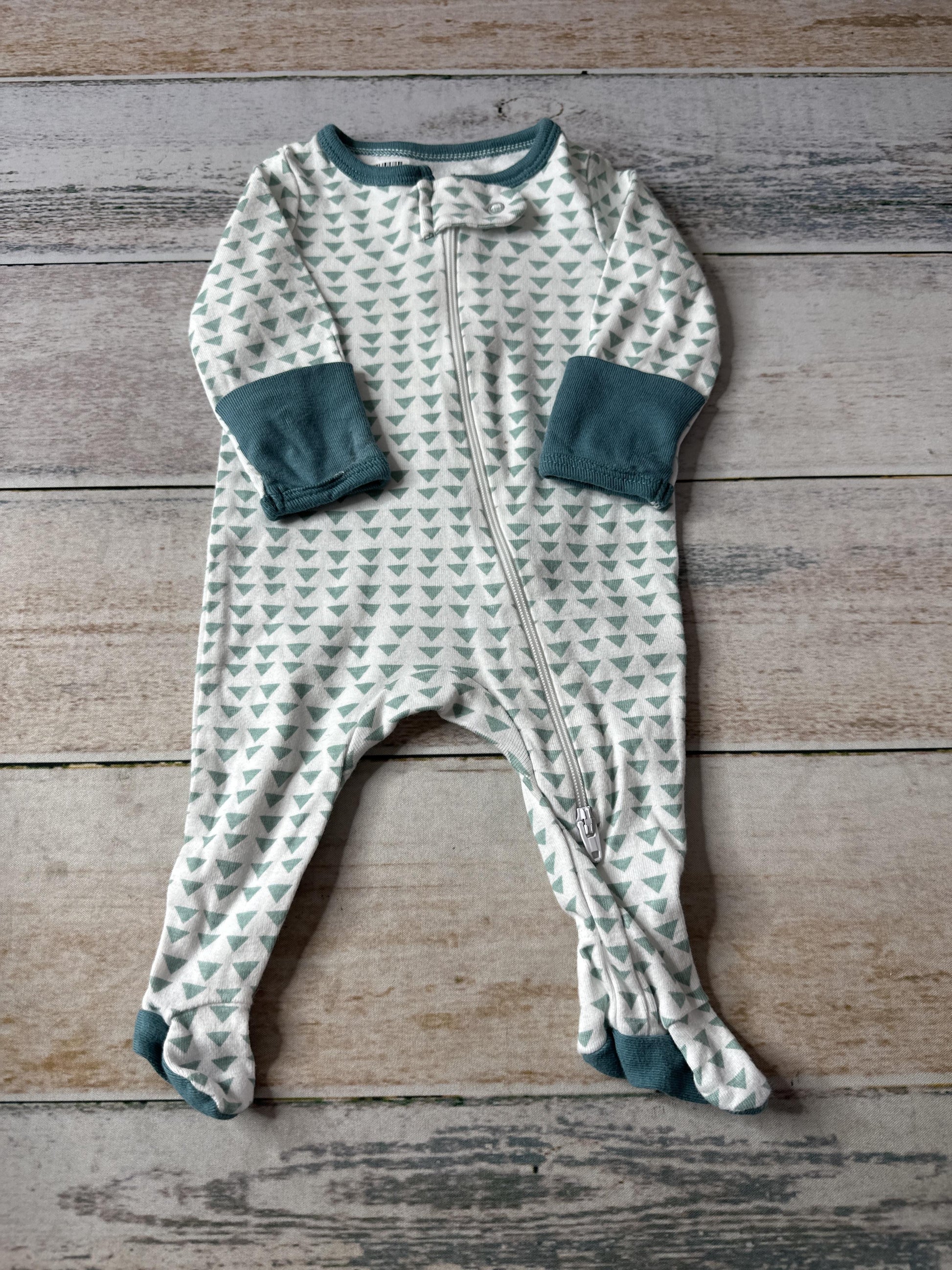 Cloud Island Unisex Pajamas Size: Newborn
