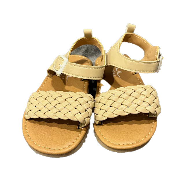 Nicole Miller Girls Nude Sandals Size: 7 Toddler Nude
