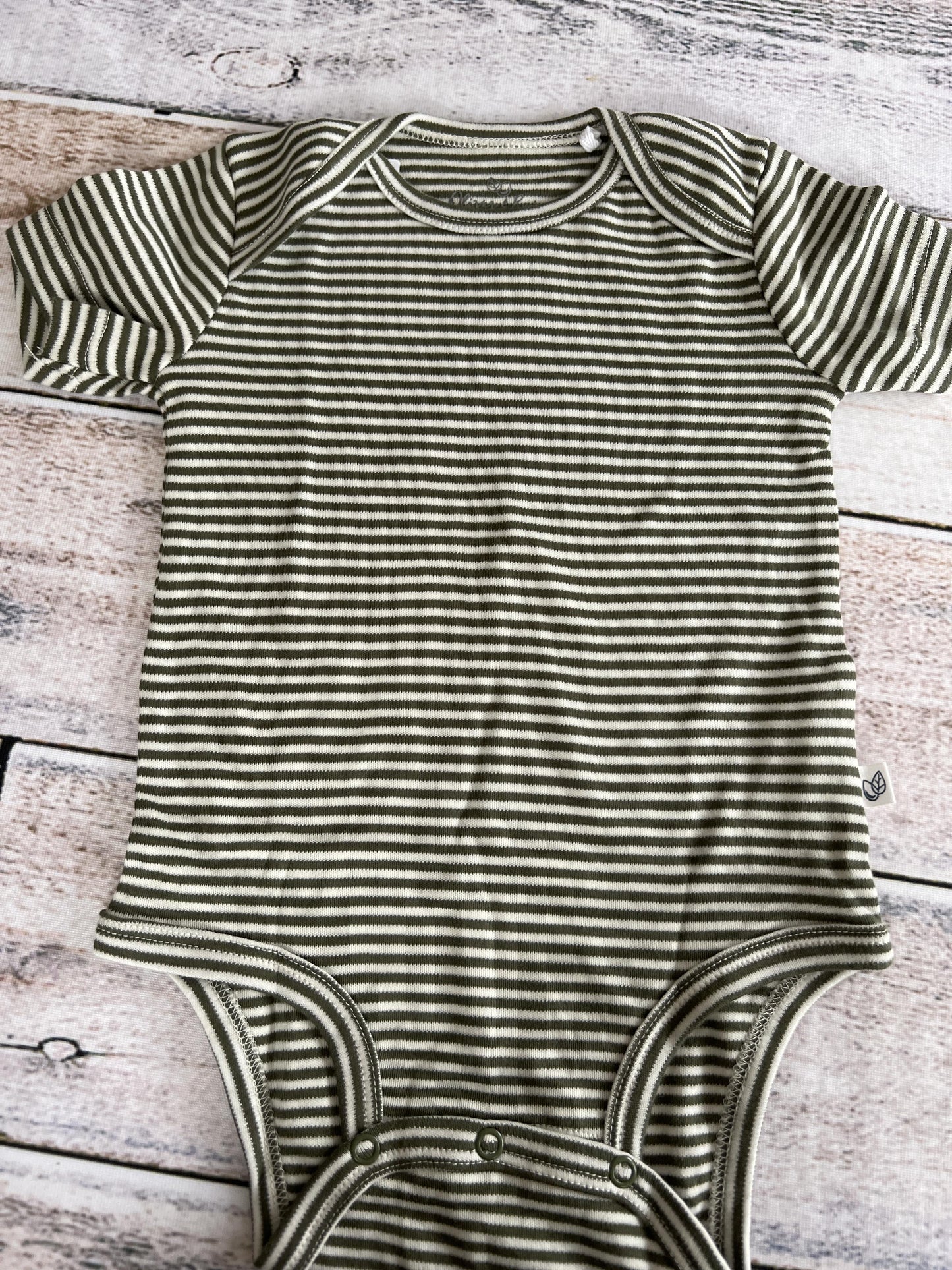 Oliver & Rain Unisex Olive | cream | Stripe Onesie Size: 12 months Olive | cream | Stripe