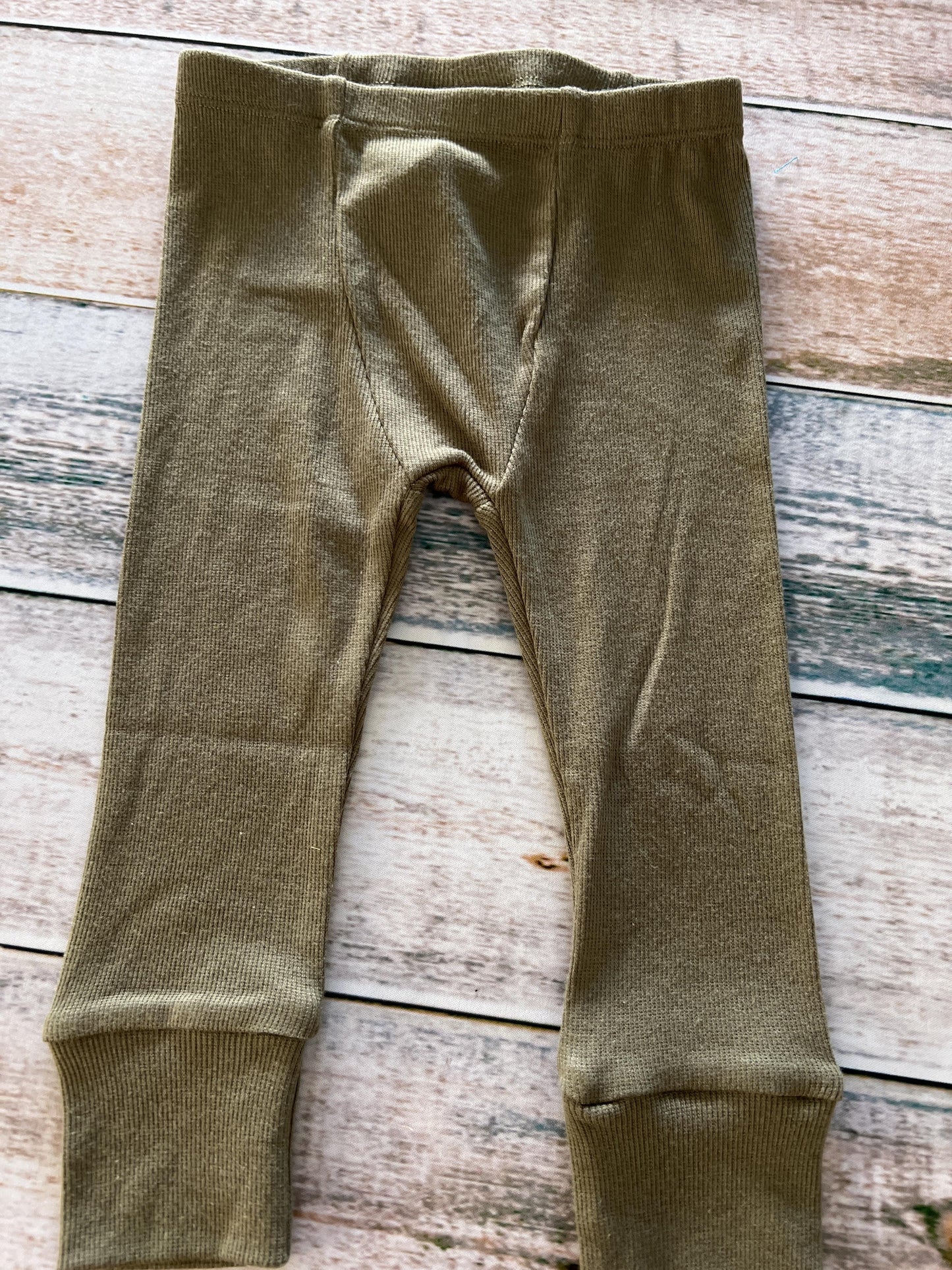 BabySprouts co Boys Olive Pants Size: 12-18 months Olive