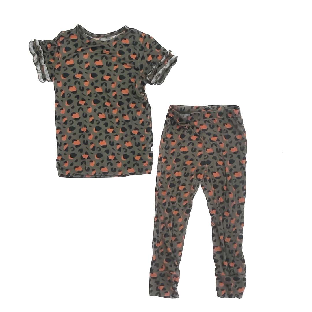 Posh Peanut Girls Olive 2-piece Pajamas Size: 4T Olive