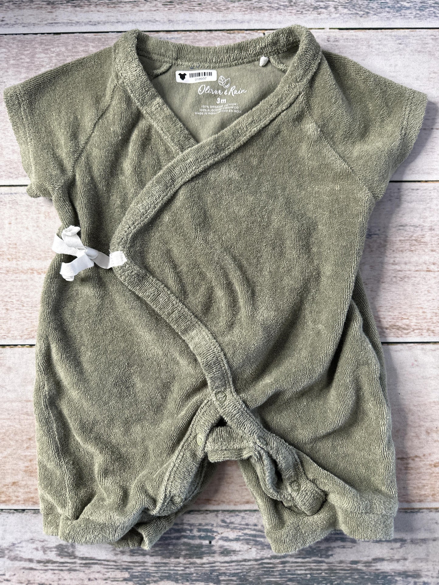 Oliver & Rain Unisex Olive Romper Size: 3 months Olive
