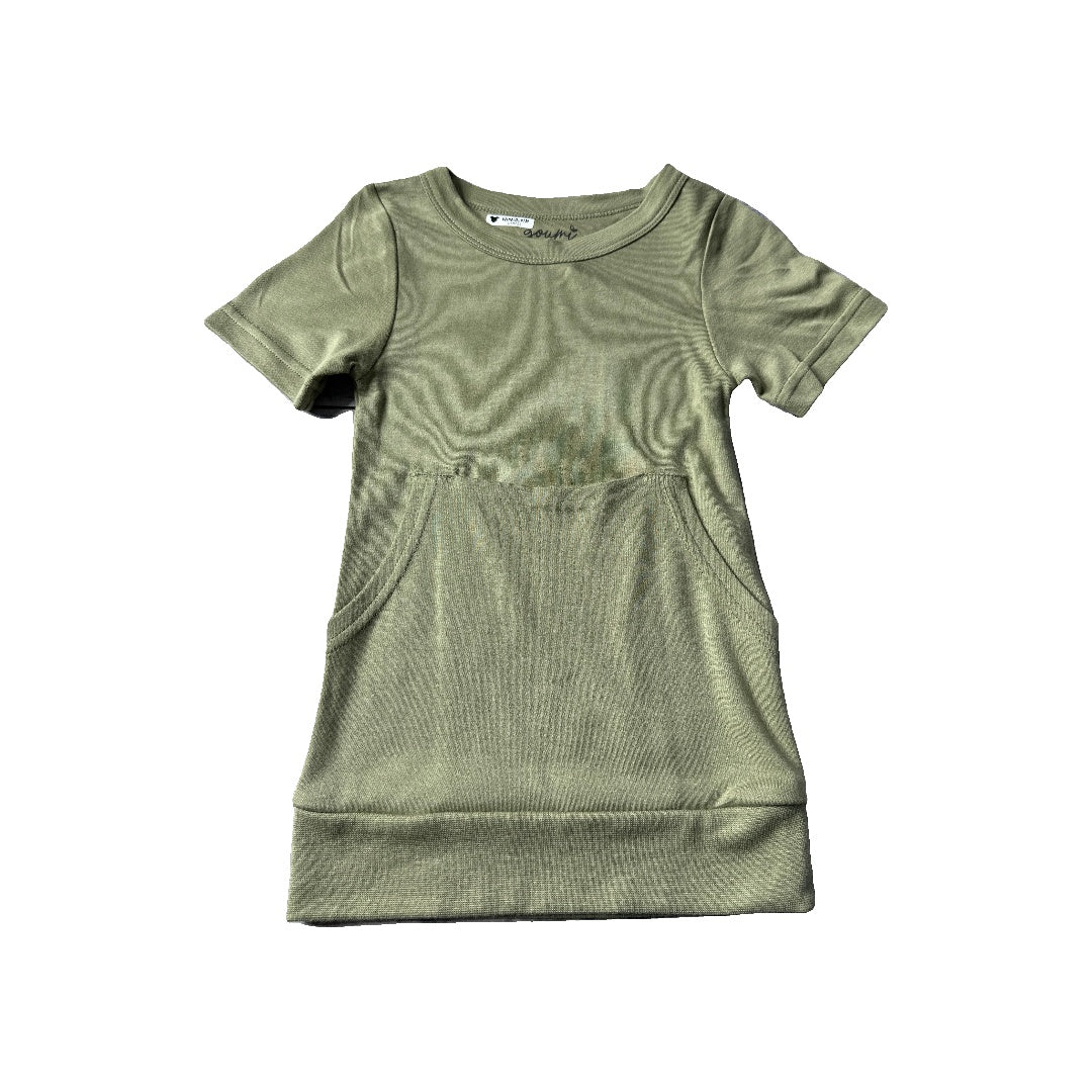 Goumi Unisex Olive Shirt Size: 2T Olive