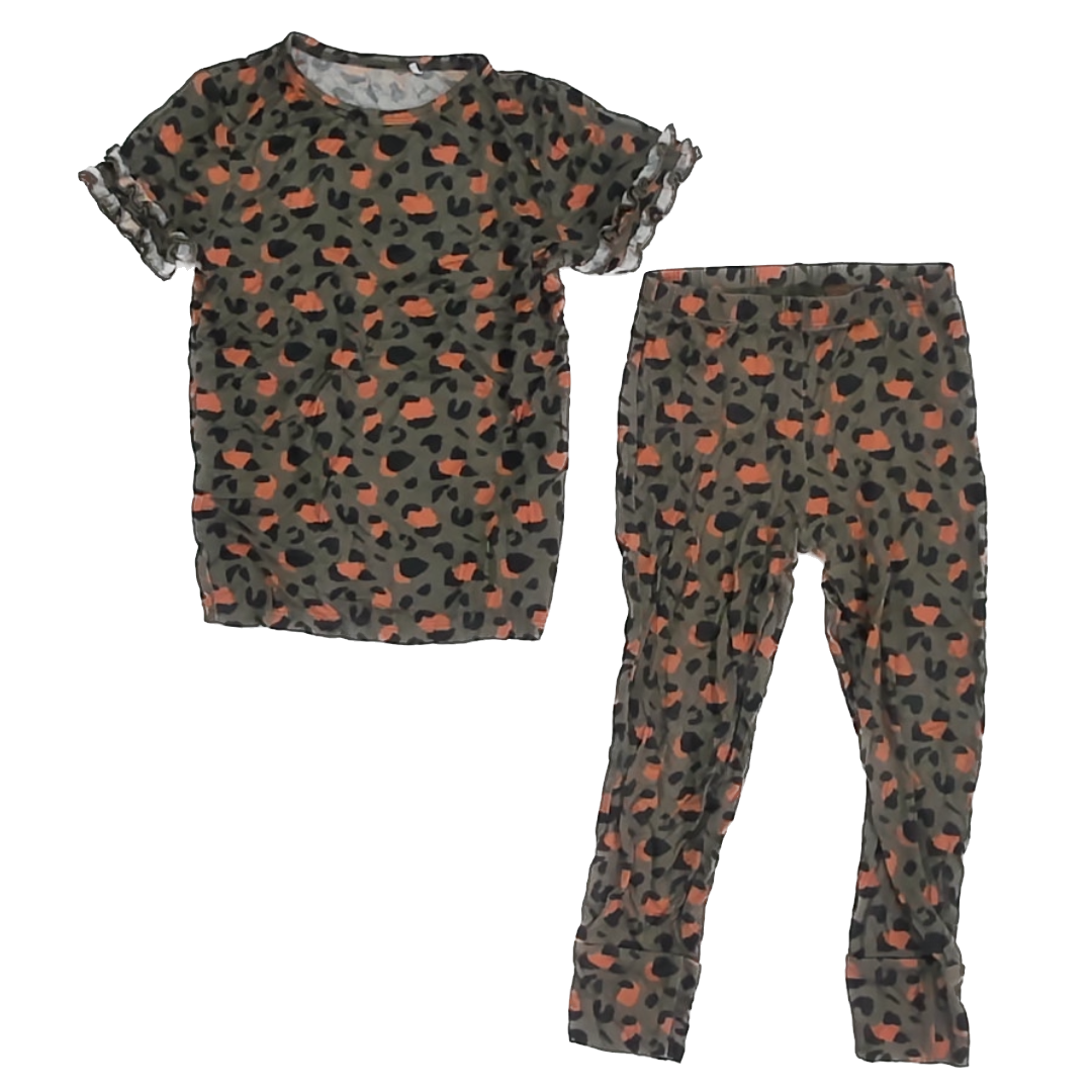 Posh Peanut Girls Olive 2-piece Pajamas Size: 4T Olive