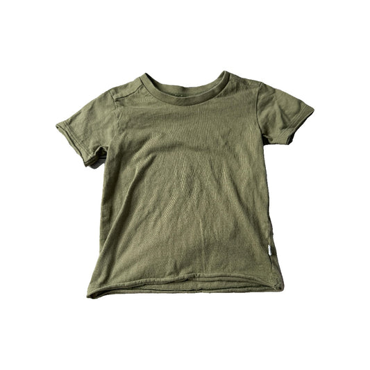 Honest co Boys Olive T-Shirt Size: 12 months Olive
