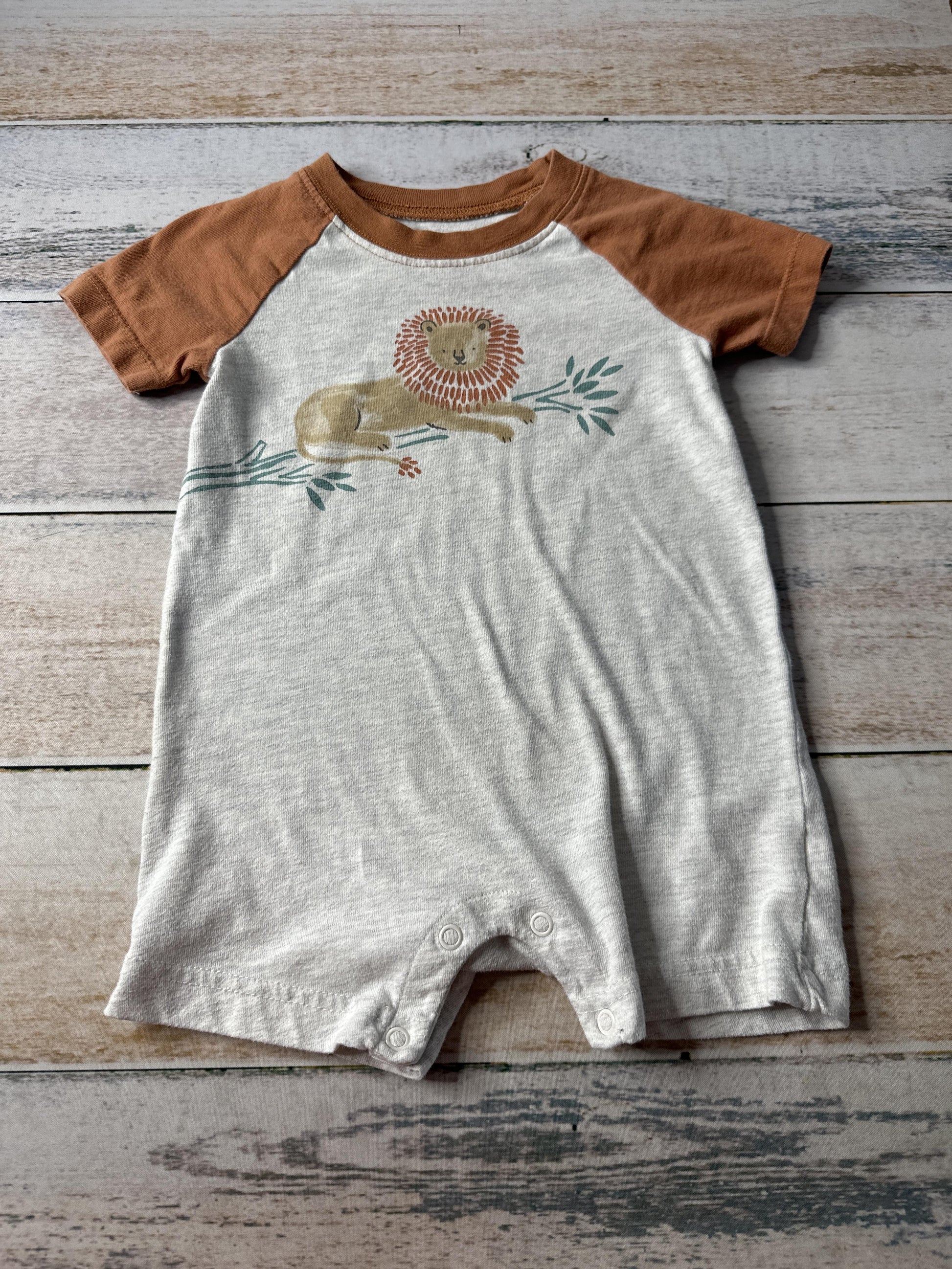 Carters Boys orange | animals Romper Size: 18 months orange | animals