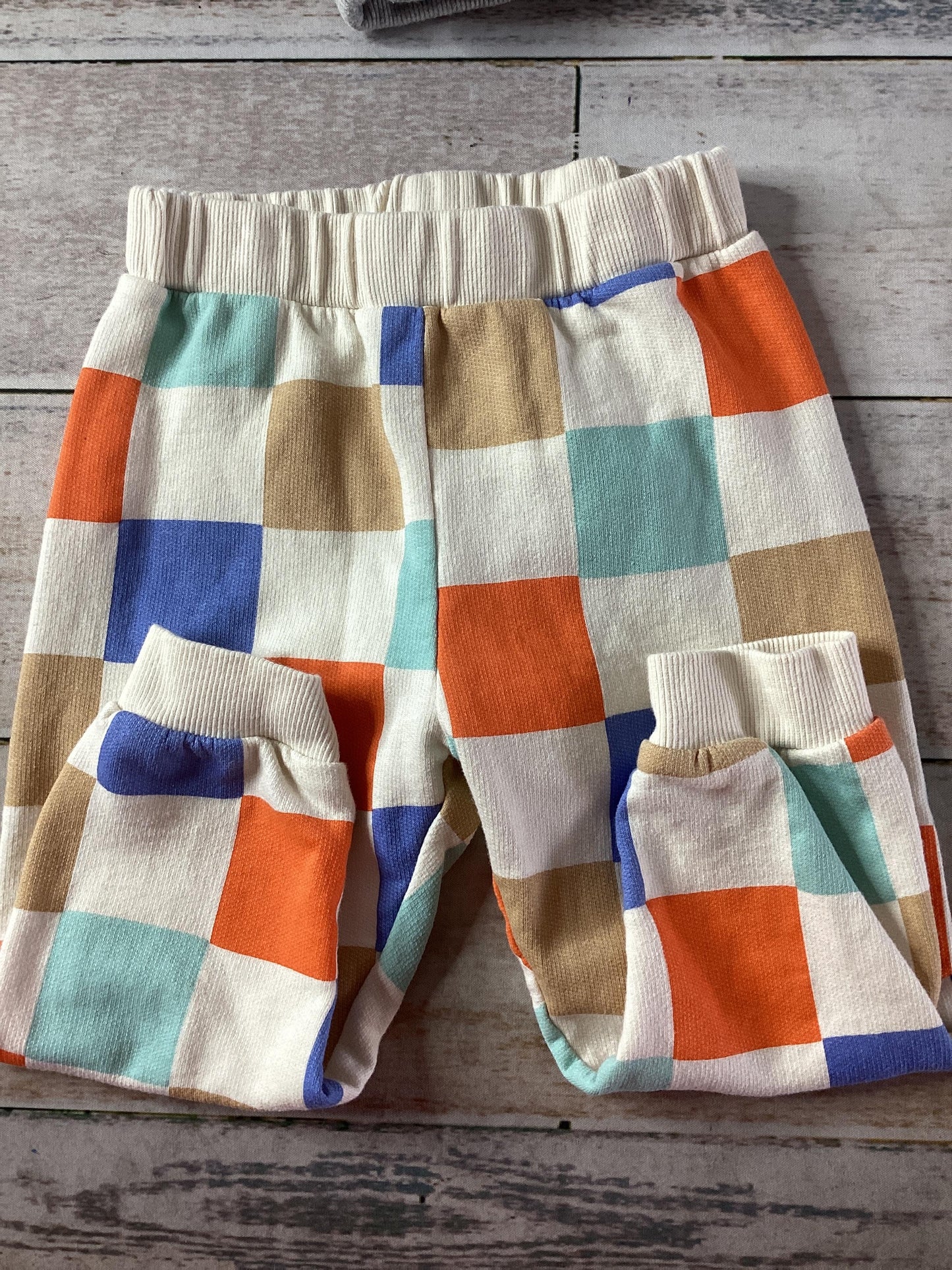 H&M Unisex orange | Brown | Blue Pants Size: 18 months orange | Brown | Blue