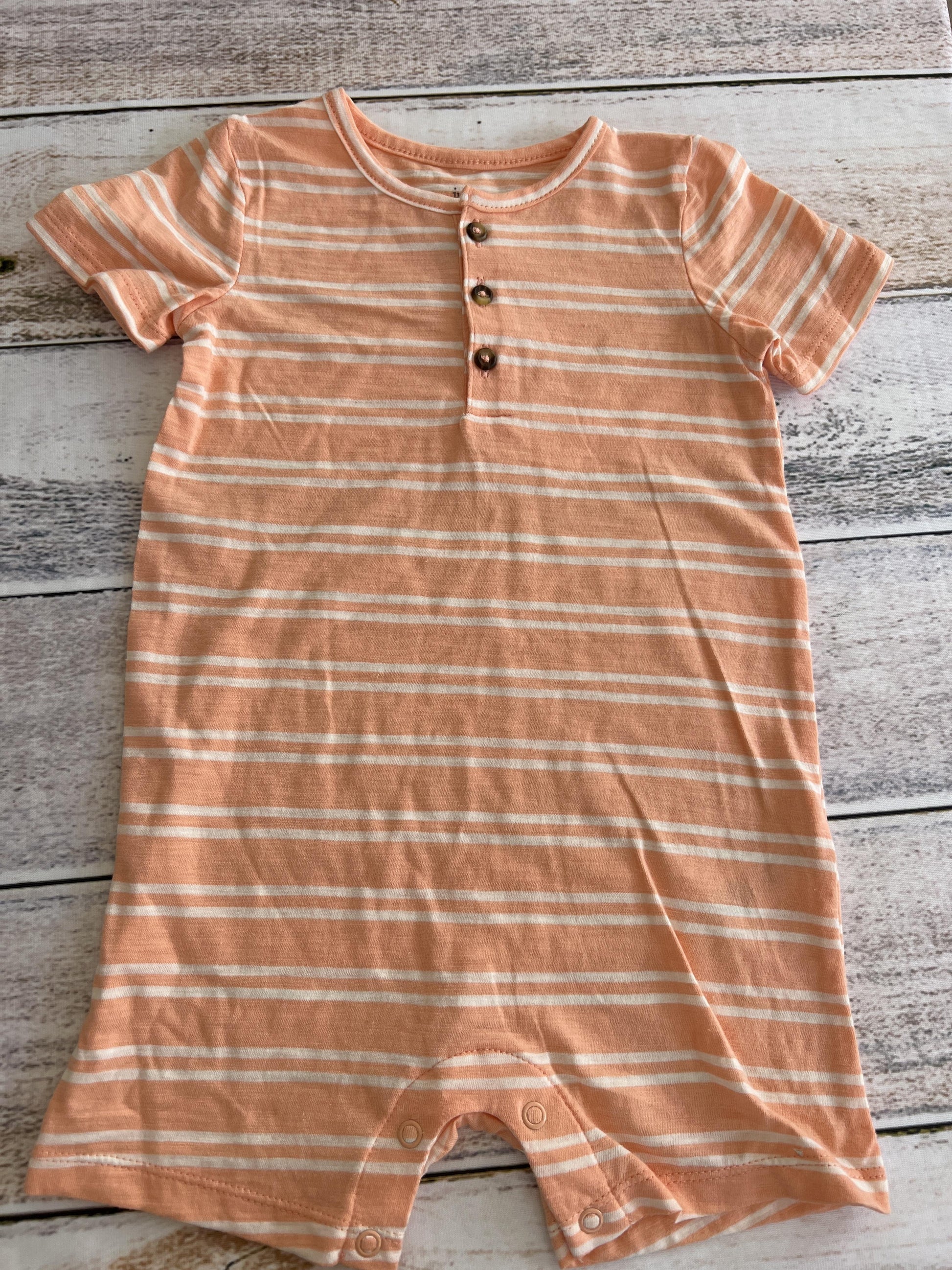 Just Born Unisex orange | White | Stripe Romper Size: 18 months orange | White | Stripe