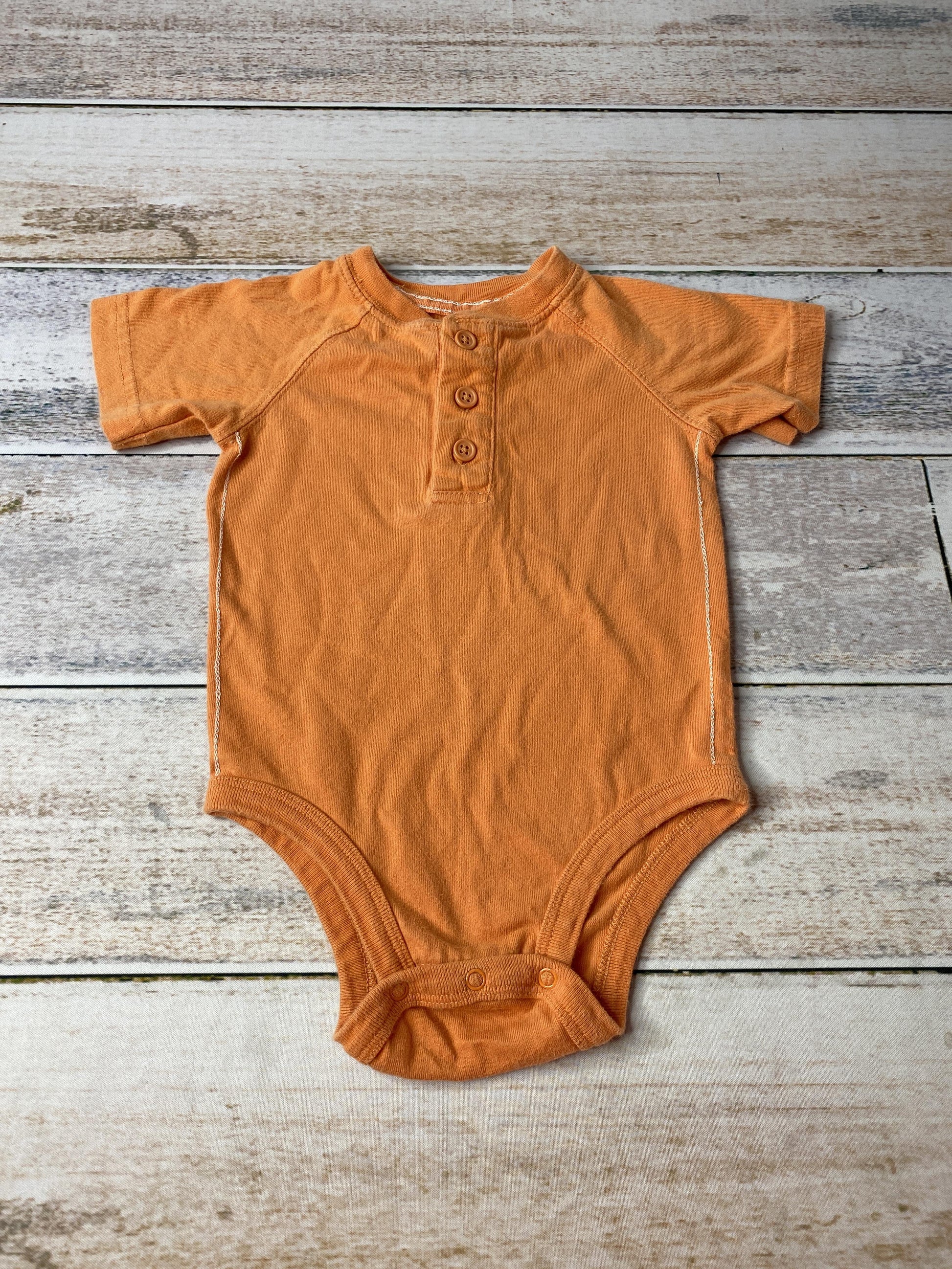 Boys orange Onesie Size: 12 months orange