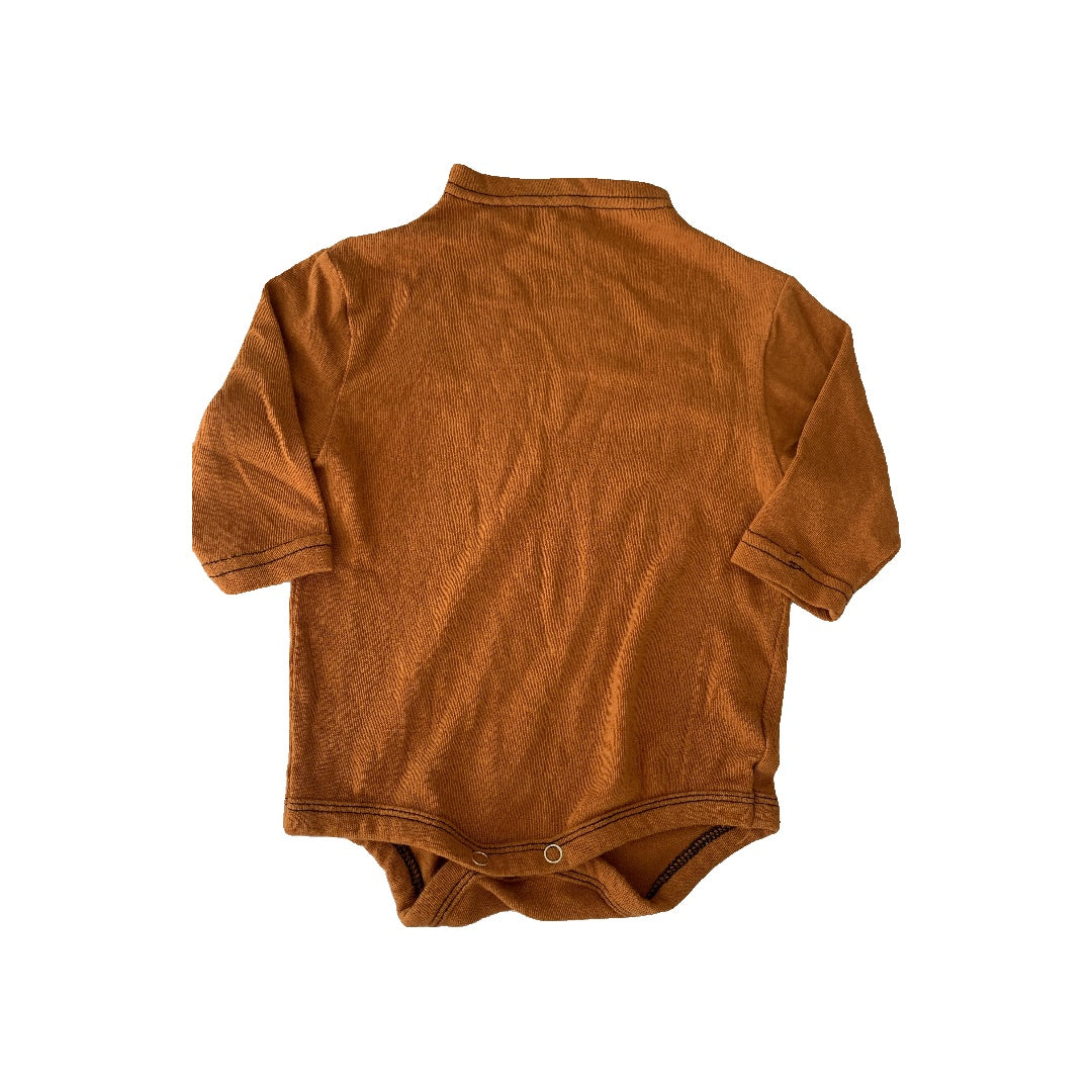 GO;U Boys orange Onesie Size: 6 months orange