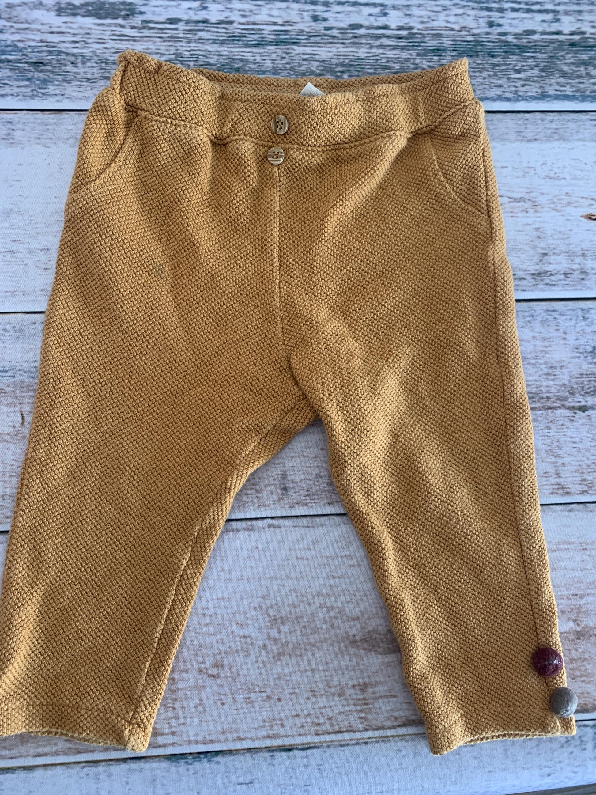 Girls orange Pants Size: 9-12 Months orange