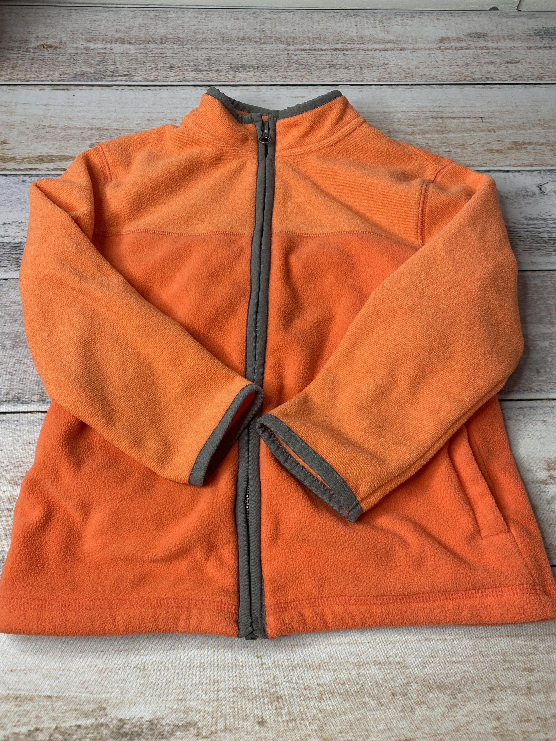 Cat & Jack Unisex orange Sweater Size: 4-5 Years orange