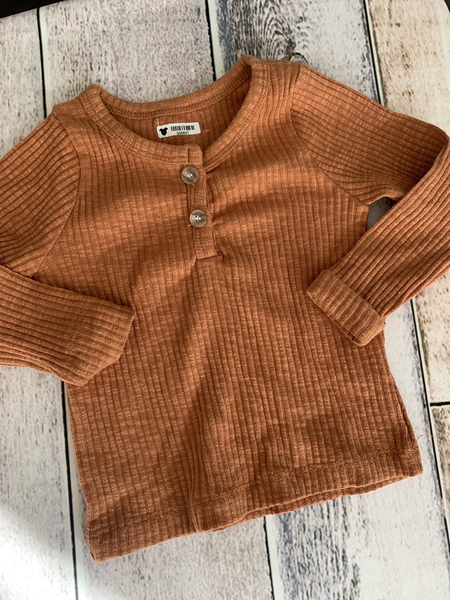 Hi Bye Boys orange Pajamas Size: 12-18 months orange