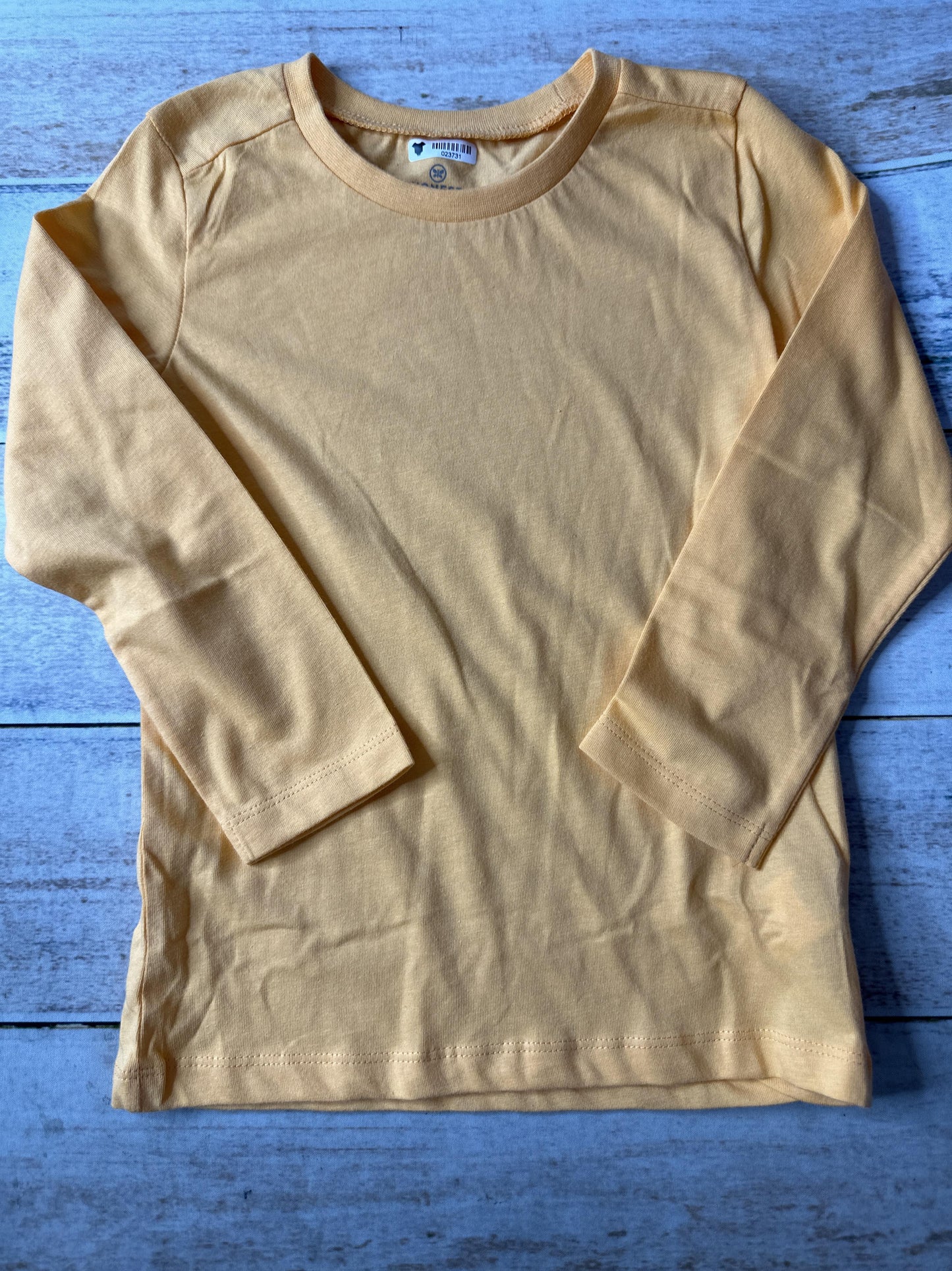 Honest Co Unisex orange Long Sleeve T-Shirt Size: 3T orange