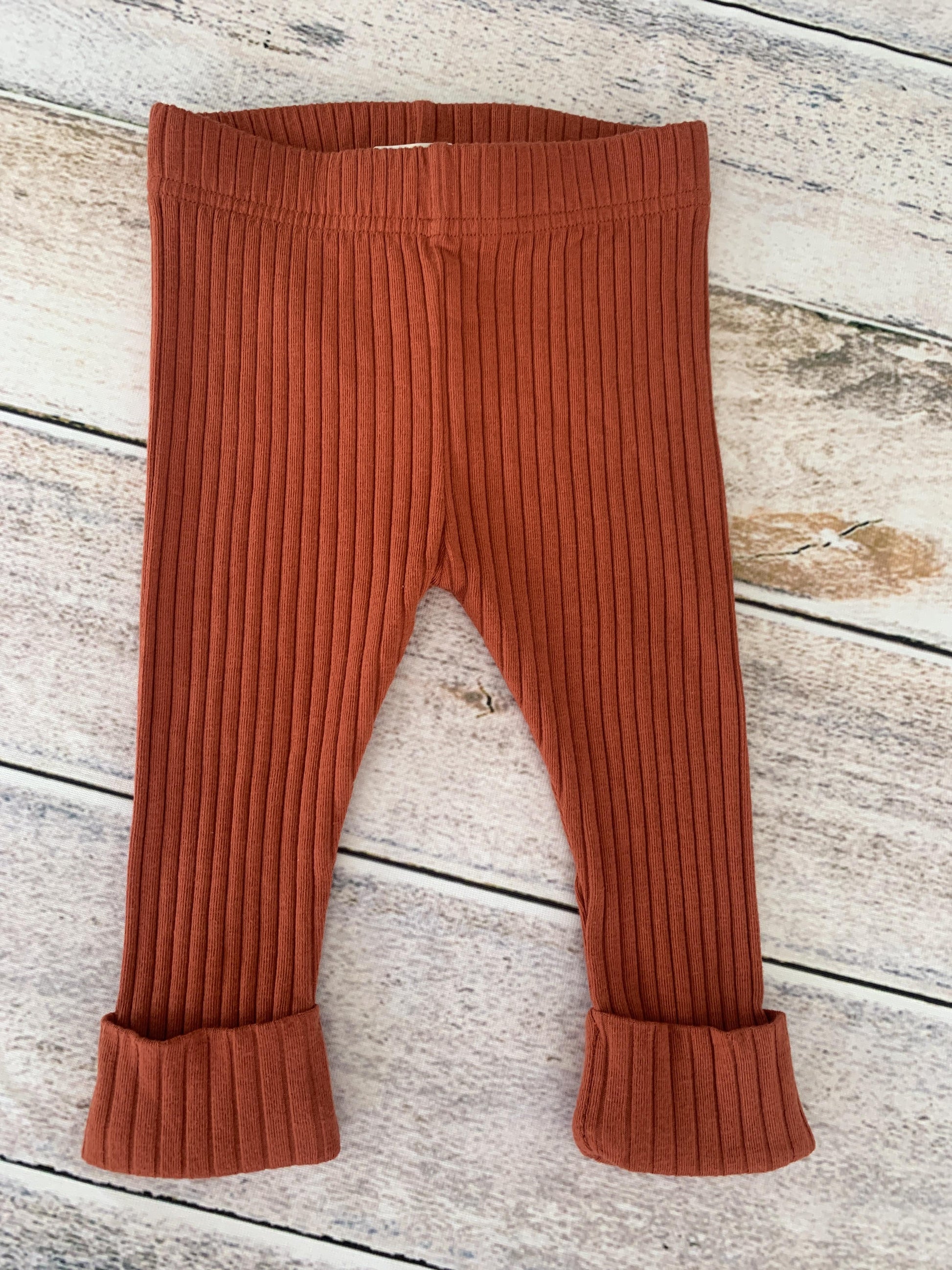 Kate Quinn Girls orange Pants Size: 12-18 months orange