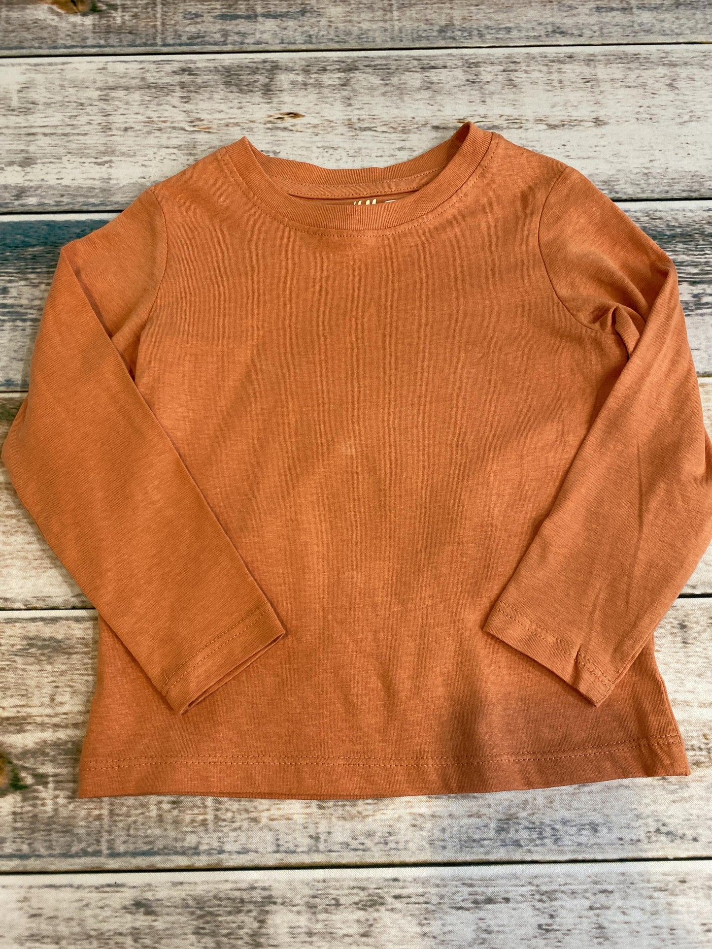 H&M Boys orange Long Sleeve T-Shirt Size: 2T orange