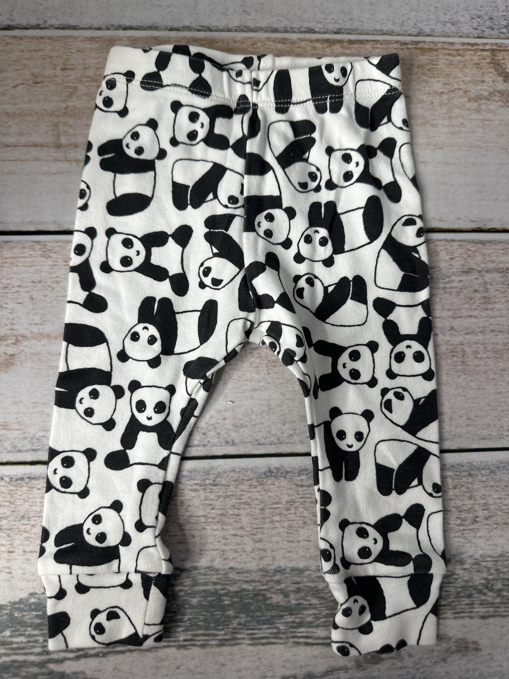 Tea Unisex pandas Pants Size: 0-3 months pandas