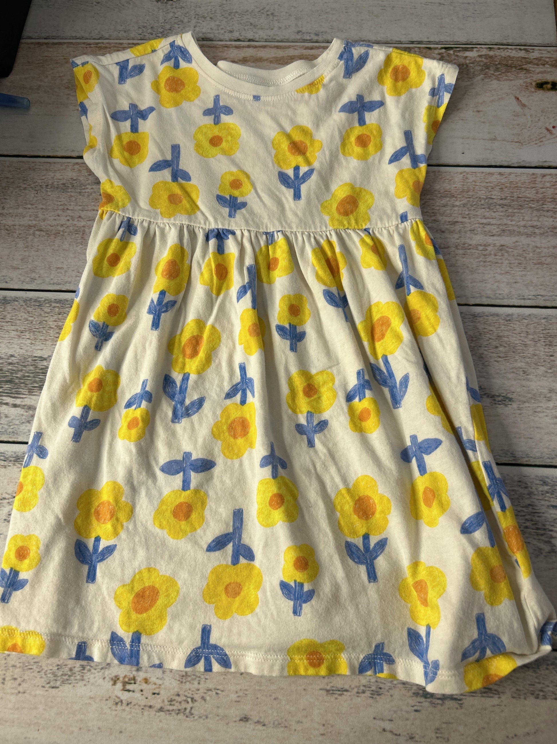 Old Navy Girls Pattern | Floral Dress Size: 3T Pattern | Floral