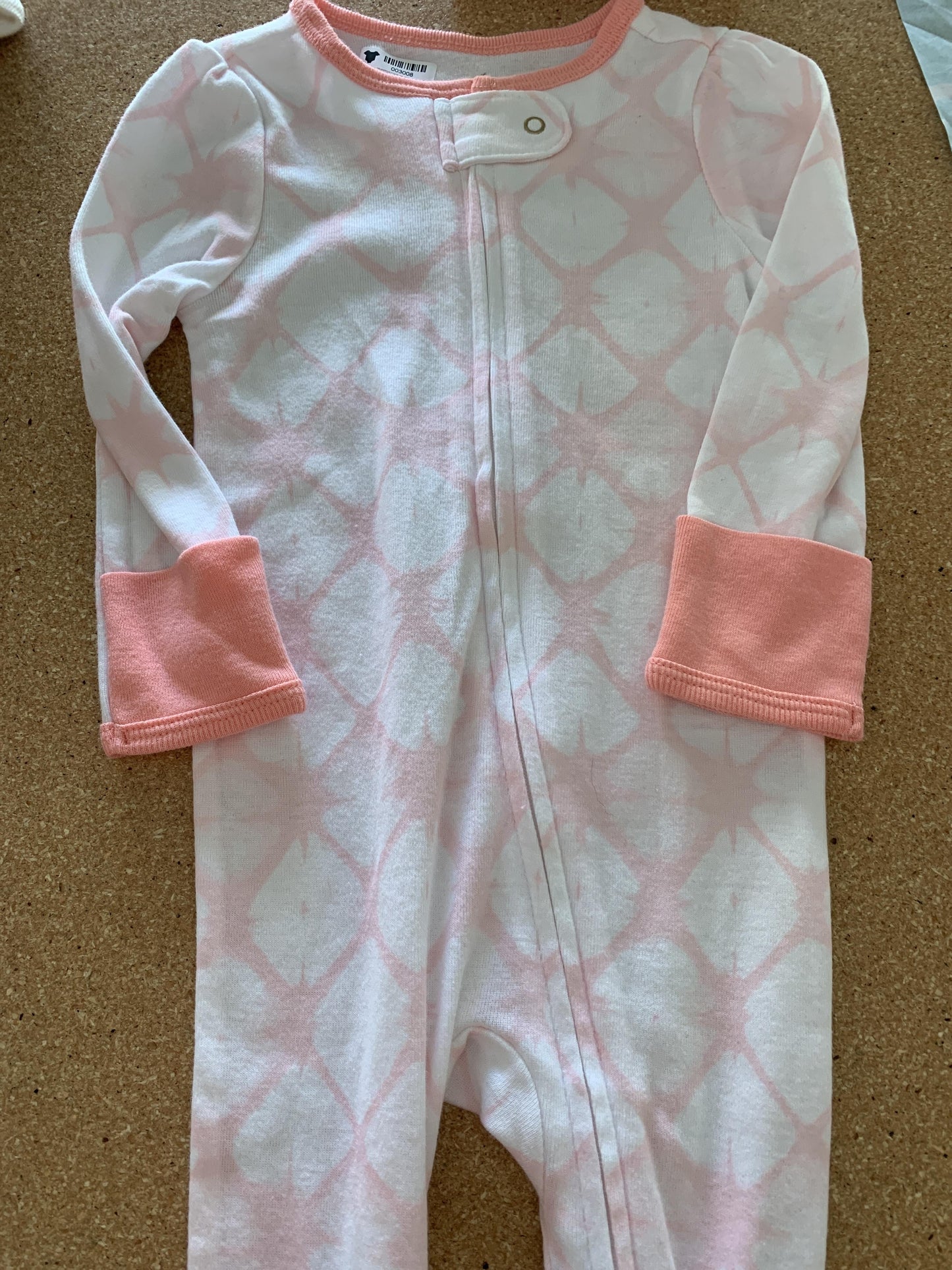 Cloud Island Girls Pattern | pink | Wool White Pajamas Size: 6-9 months Pattern | pink | Wool White