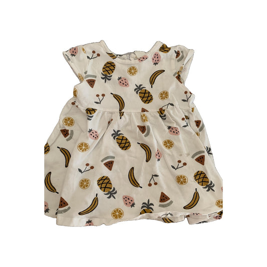 Carters Girls Pattern Dress Size: 9 months Pattern