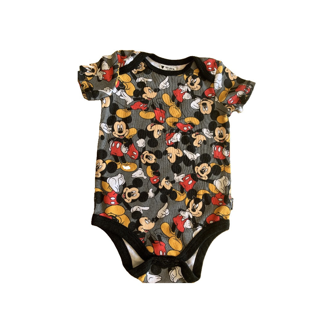 Boys Pattern Onesie Size: 24 months Pattern