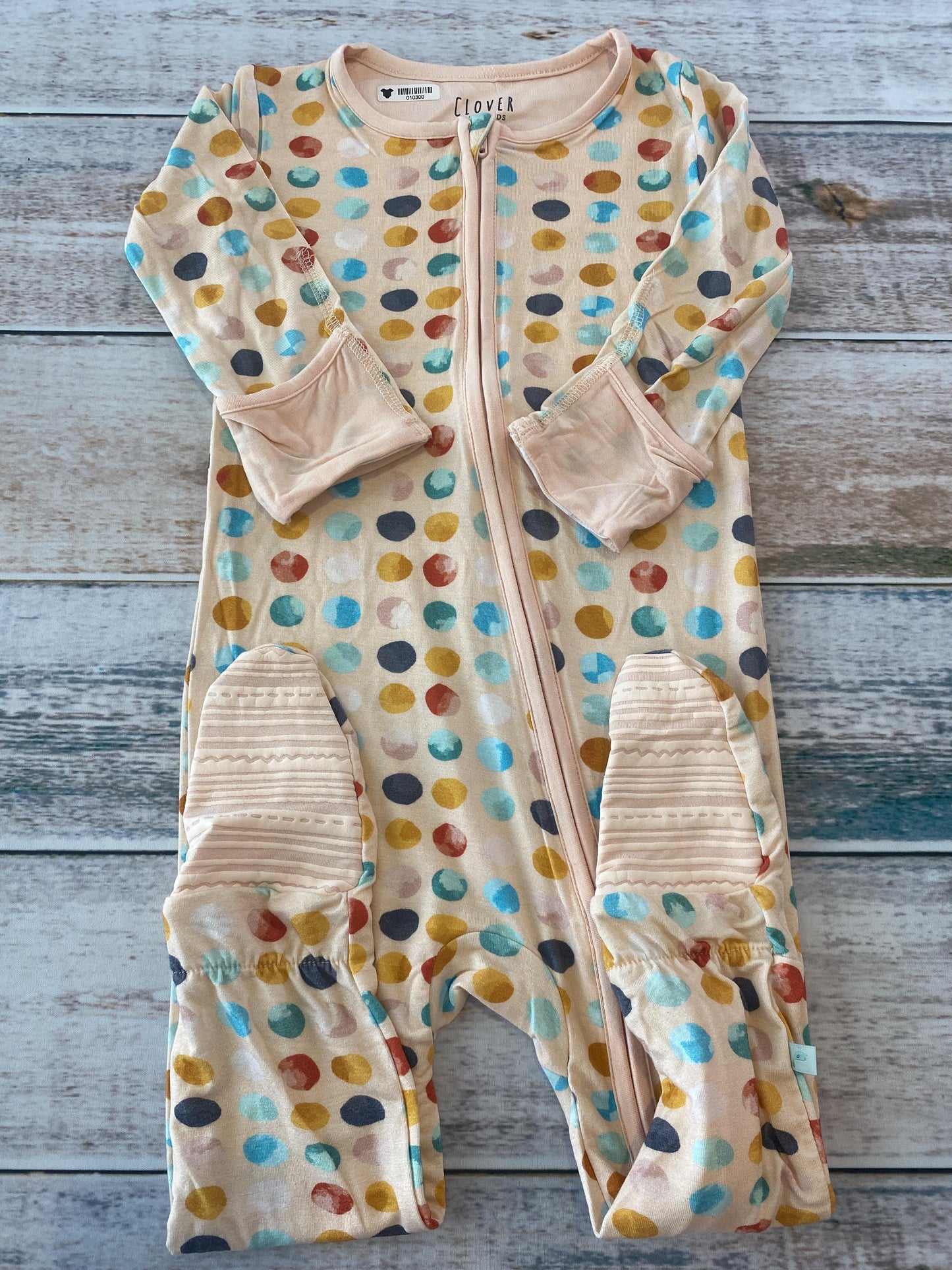 Girls Peach | Dots Pajamas Size: 18-24 months Peach | Dots