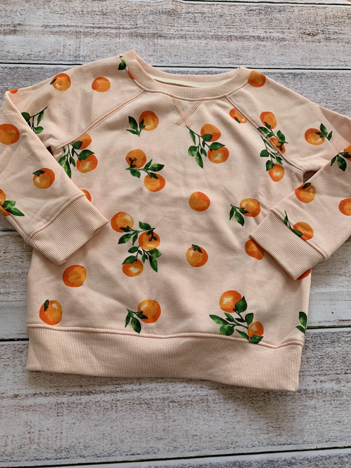 Old Navy Girls Peach | Fruit Sweatshirt Size: 3T Peach | Fruit