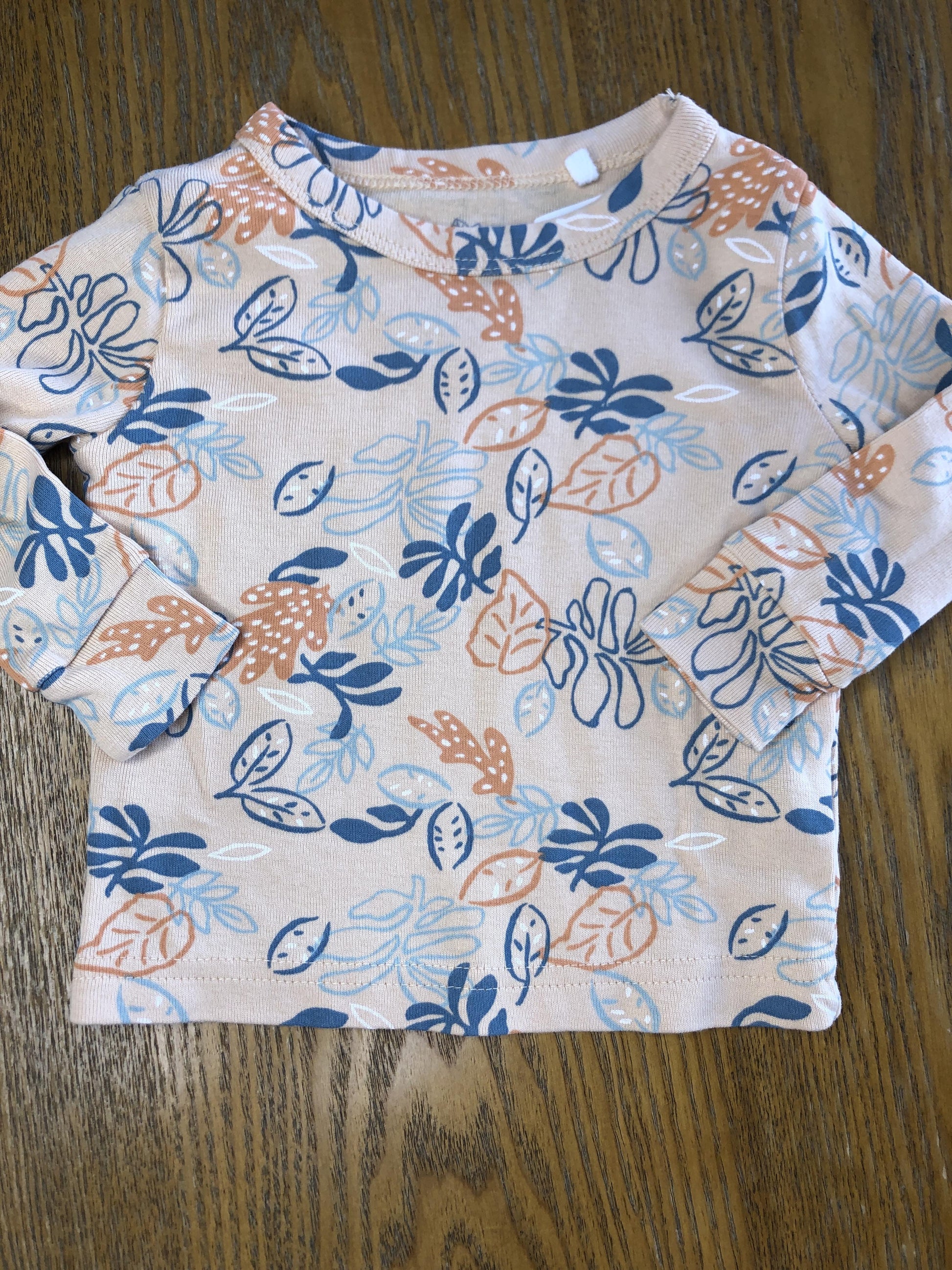 Oliver & Rain Girls Peach Long Sleeve T-Shirt Size: 6 months Peach