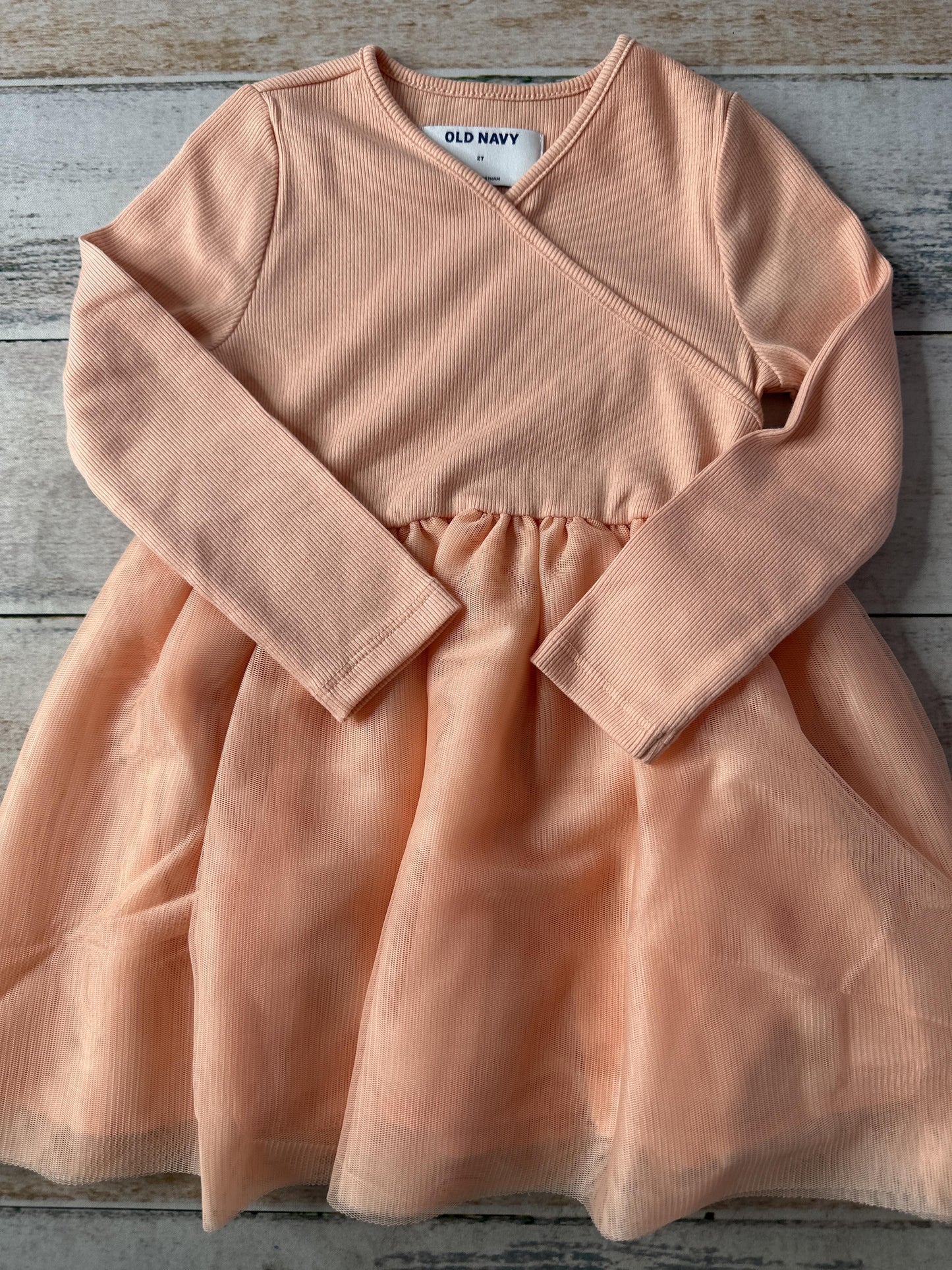 Old Navy Girls Peach Dress Size: 2T Peach