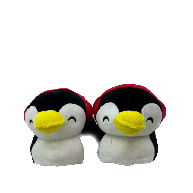 Unknown Girls Penguin Slippers Size: 7-9 Years * Penguin