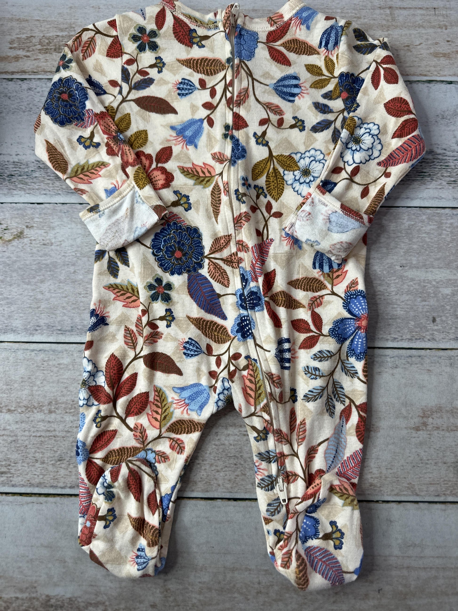 Old Navy Girls pink | Blue | Brown | plants Pajamas Size: 3-6 months pink | Blue | Brown | plants