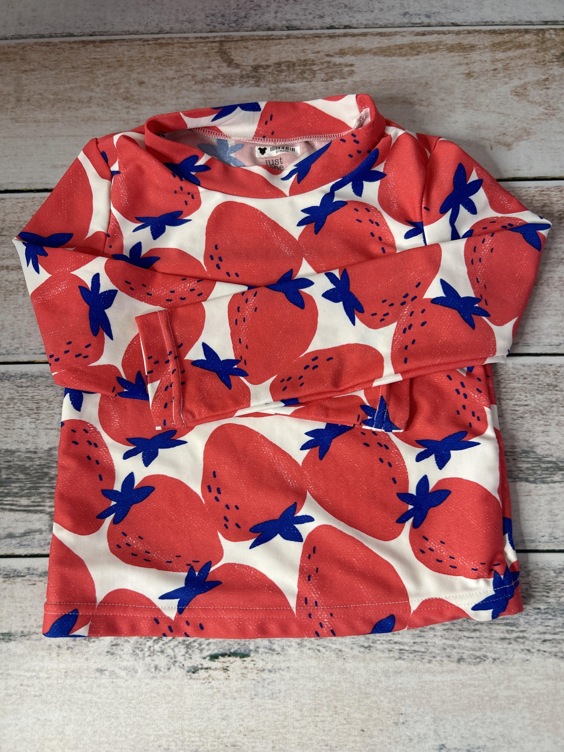 Girls pink | Blue | fruit Rashguard Size: 4T pink | Blue | fruit