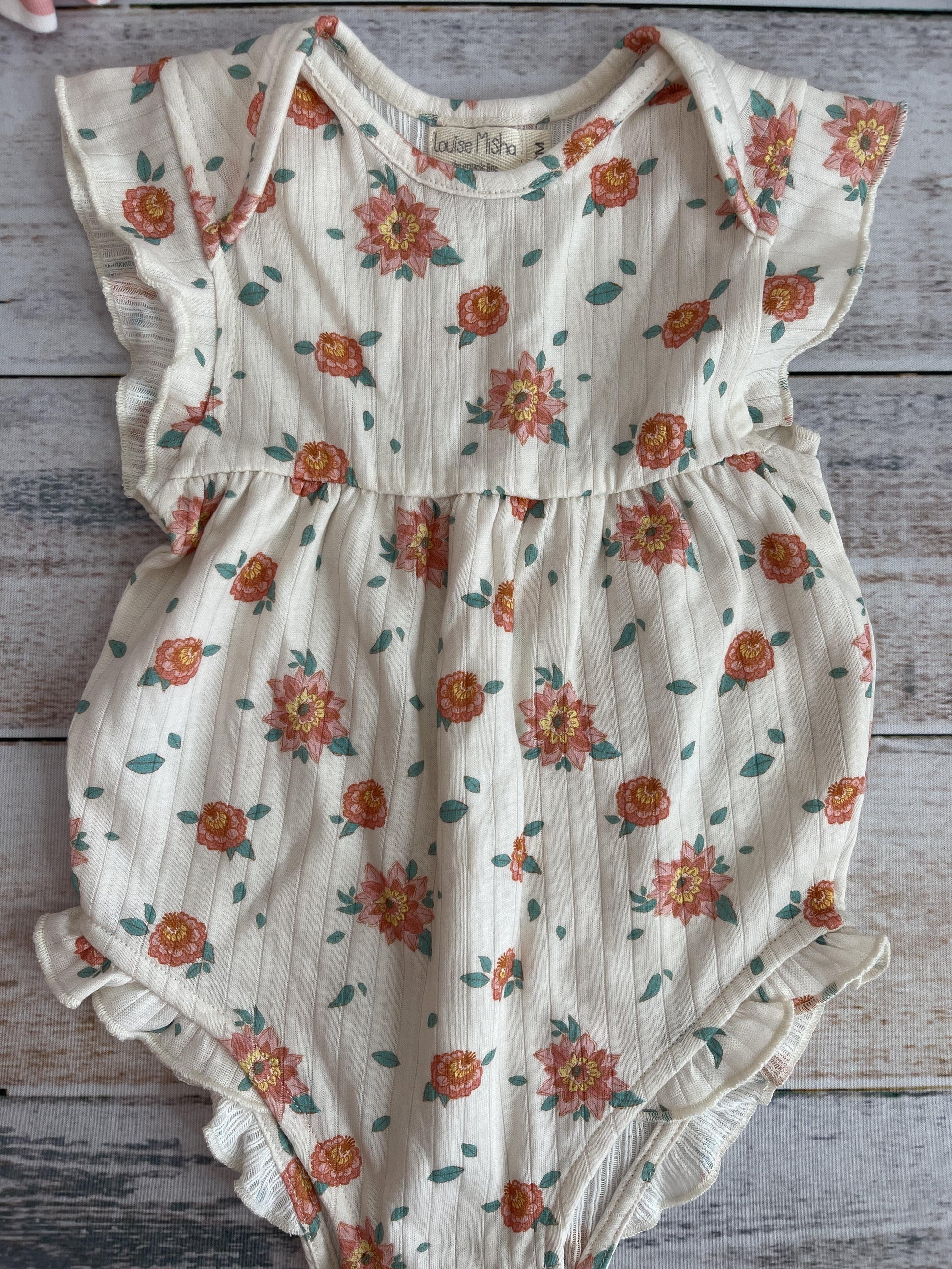 Louise Misha Girls Pink floral | cream Romper Size: 18 months Pink floral | cream
