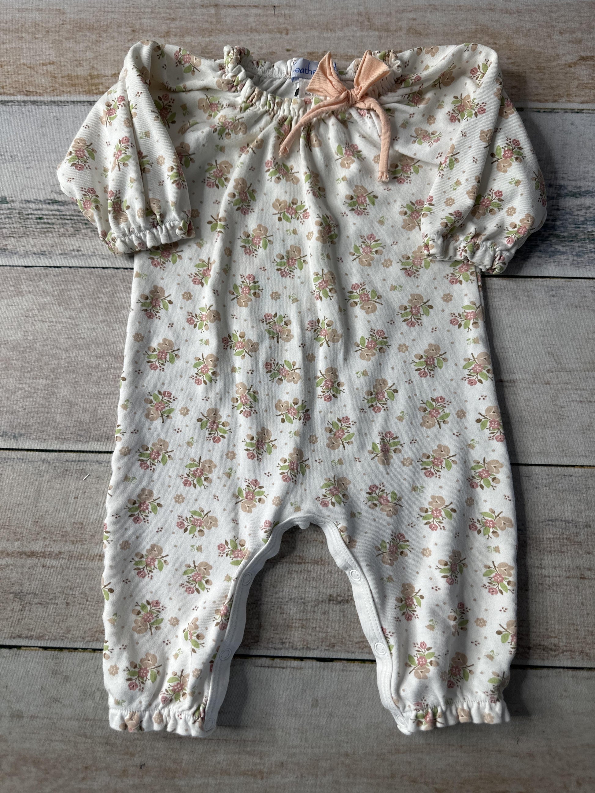 Feather Baby Unisex Pink floral | White Long Sleeve Outfit Size: 3-6 months Pink floral | White
