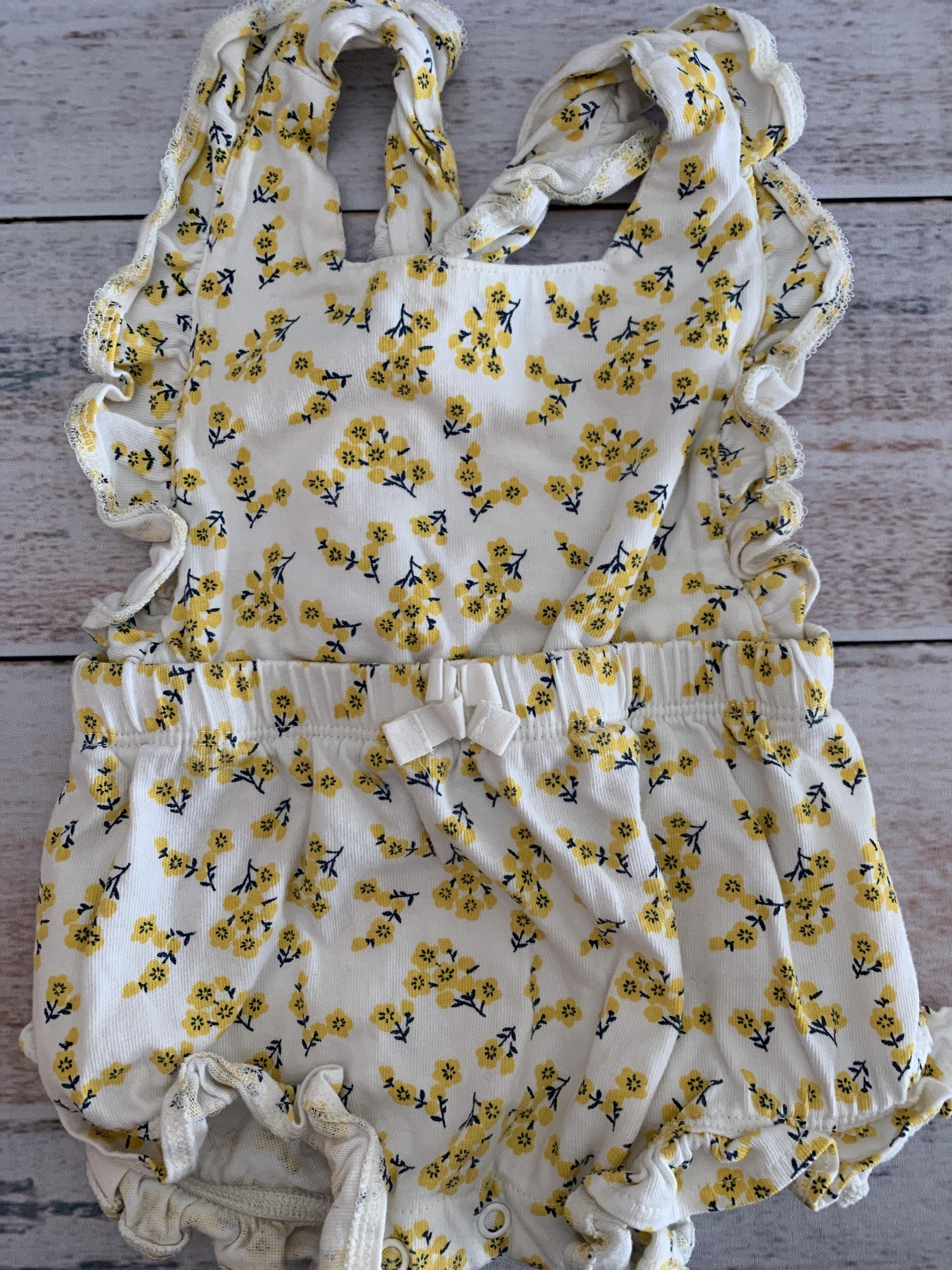 Oliver & Rain Girls Pink floral | Yellow | White Romper Size: 6 months Pink floral | Yellow | White