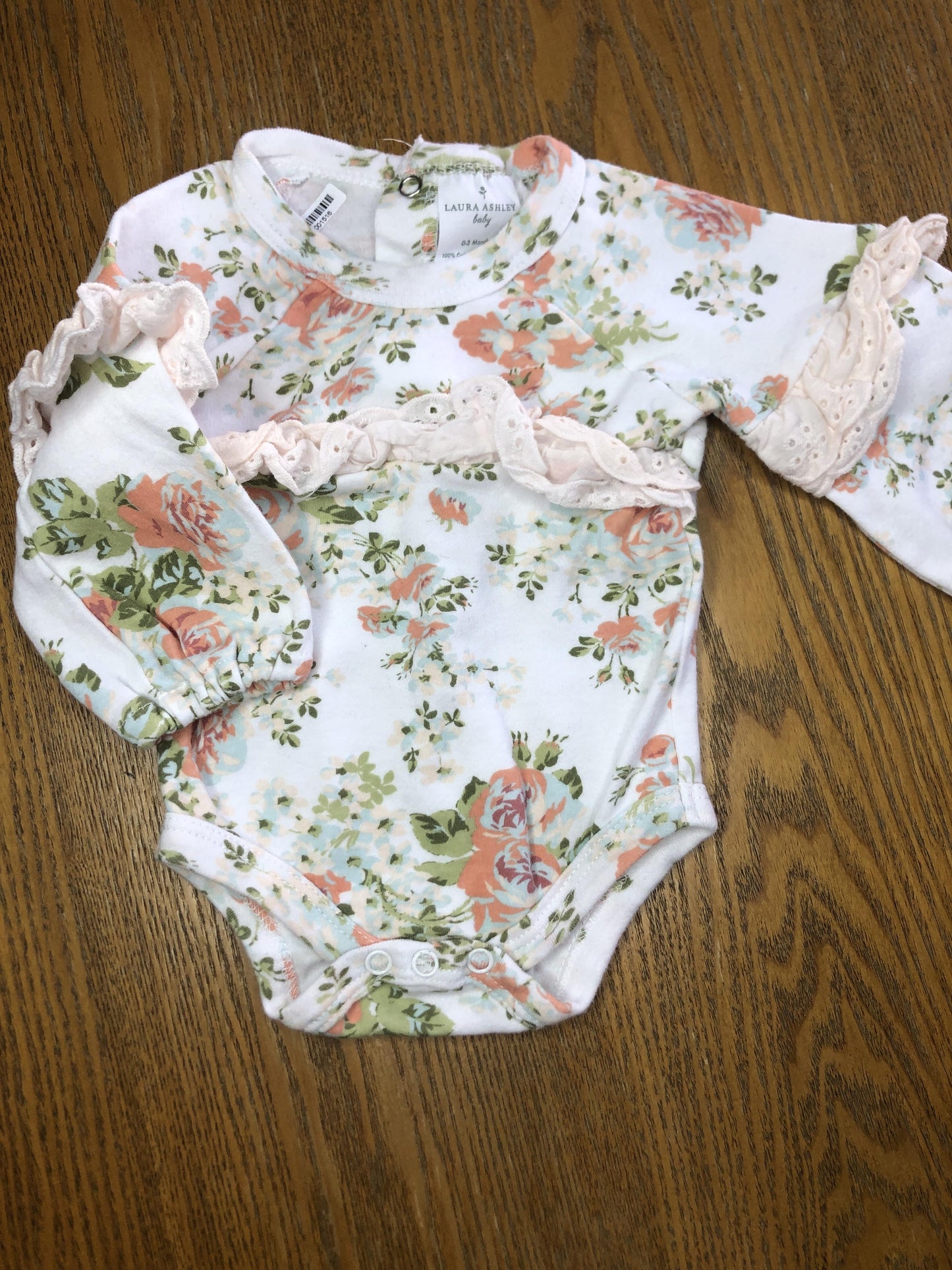 Laura Ashley Girls Pink floral Onesie Size: 3 months Pink floral