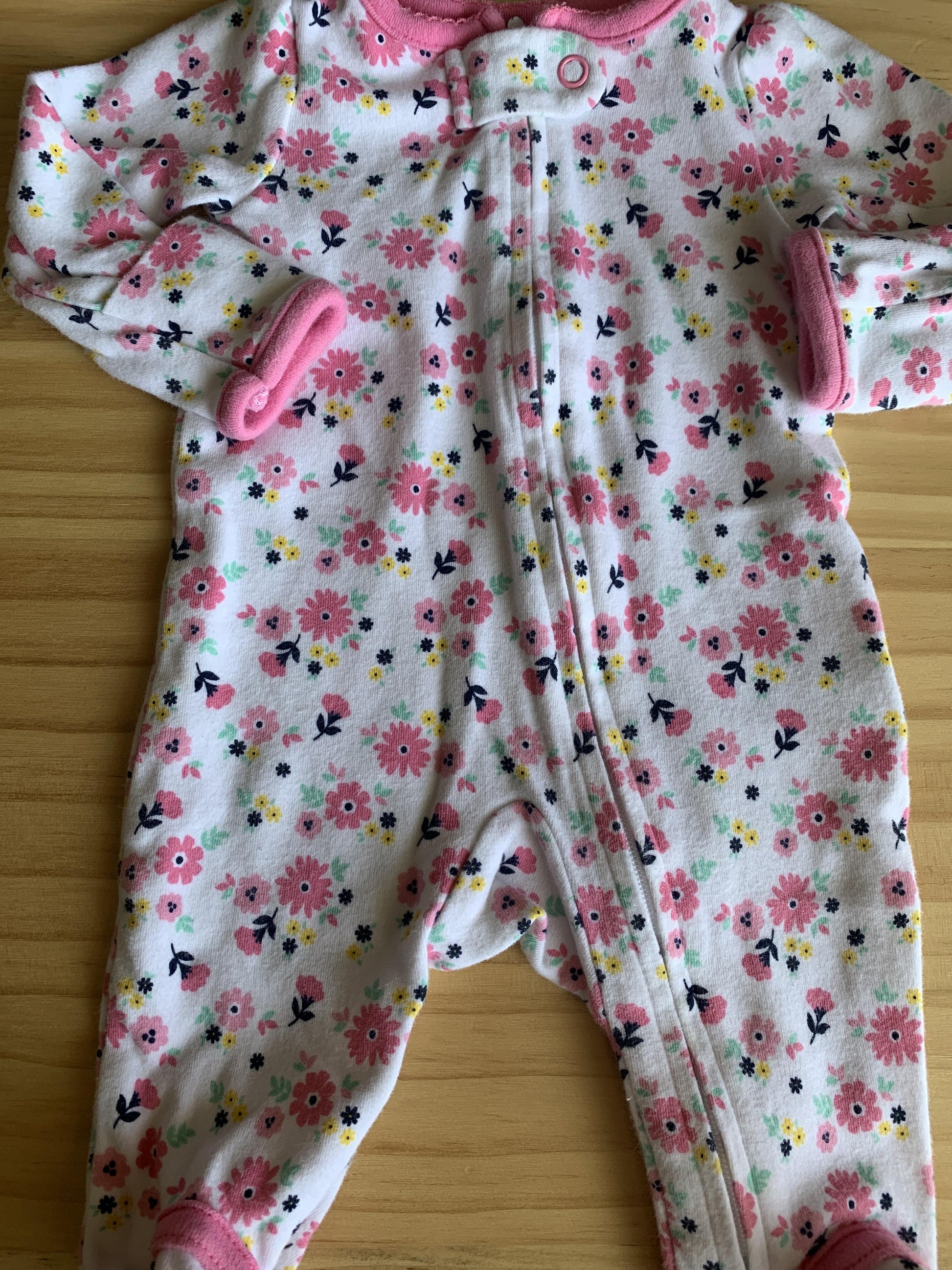 Girls Pink floral Pajamas Size: Newborn Pink floral